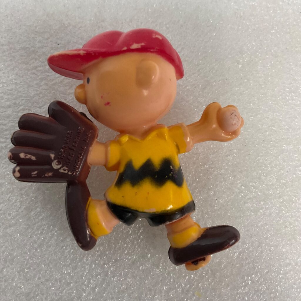 1966 United Feature Syndicate Charlie Brown 2in Baseball Figure - Image 1