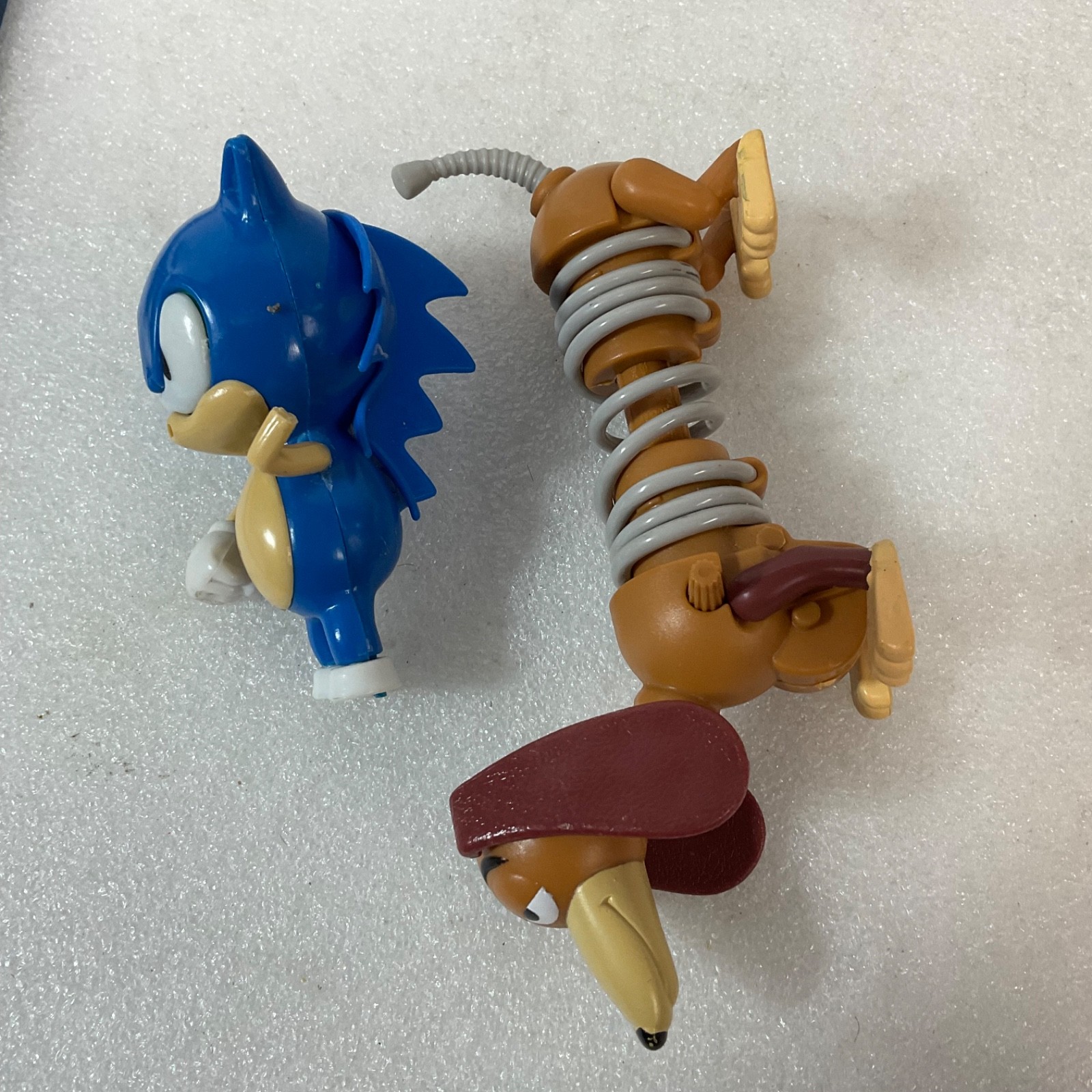 Sonic the Hedgehog 3in Figure & Slinky Dog Toy Lot Broken - Image 2