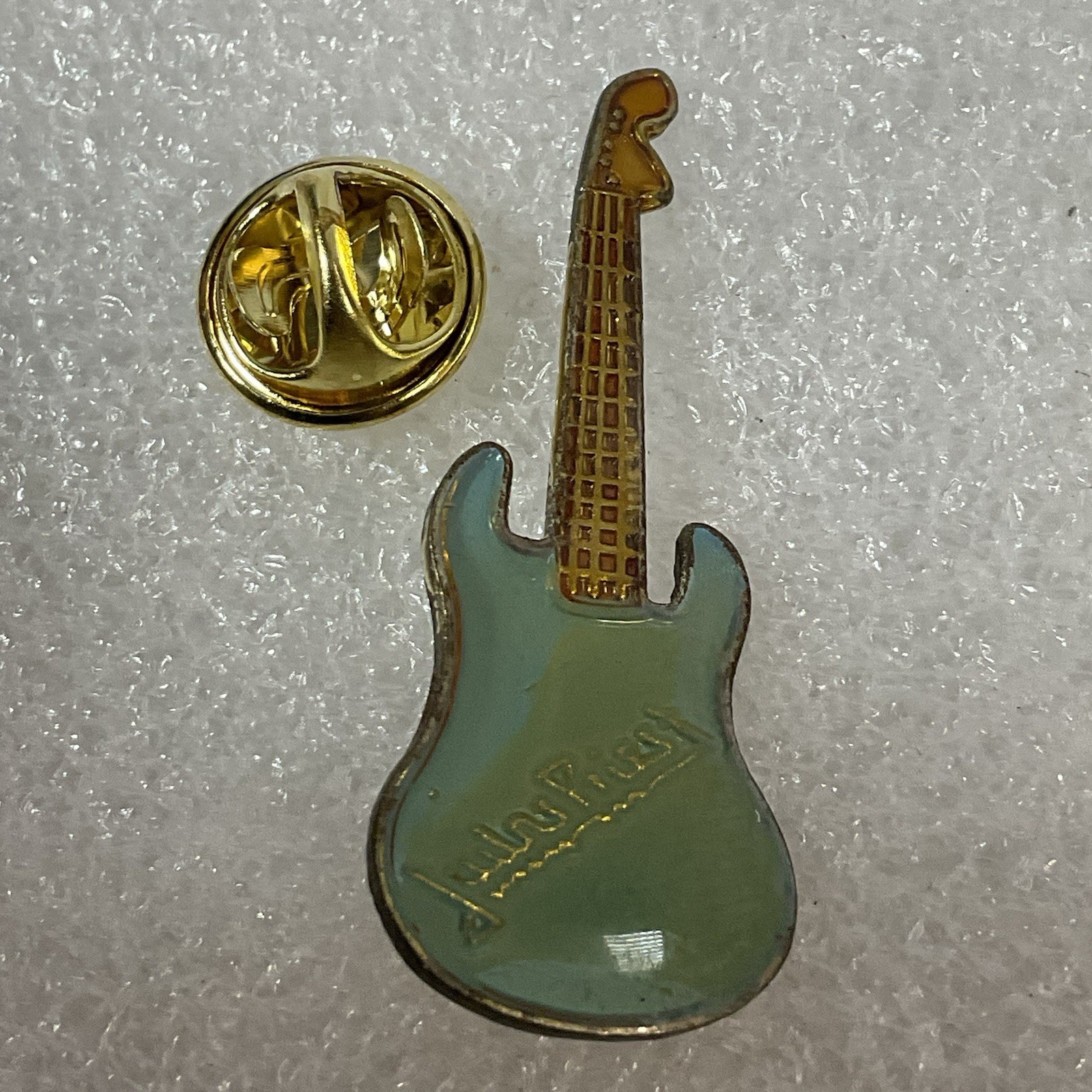 Judas Priest Teal & Gold Guitar Vintage Enamel Metal Pin Pinback GnuCollectibles - Image 3