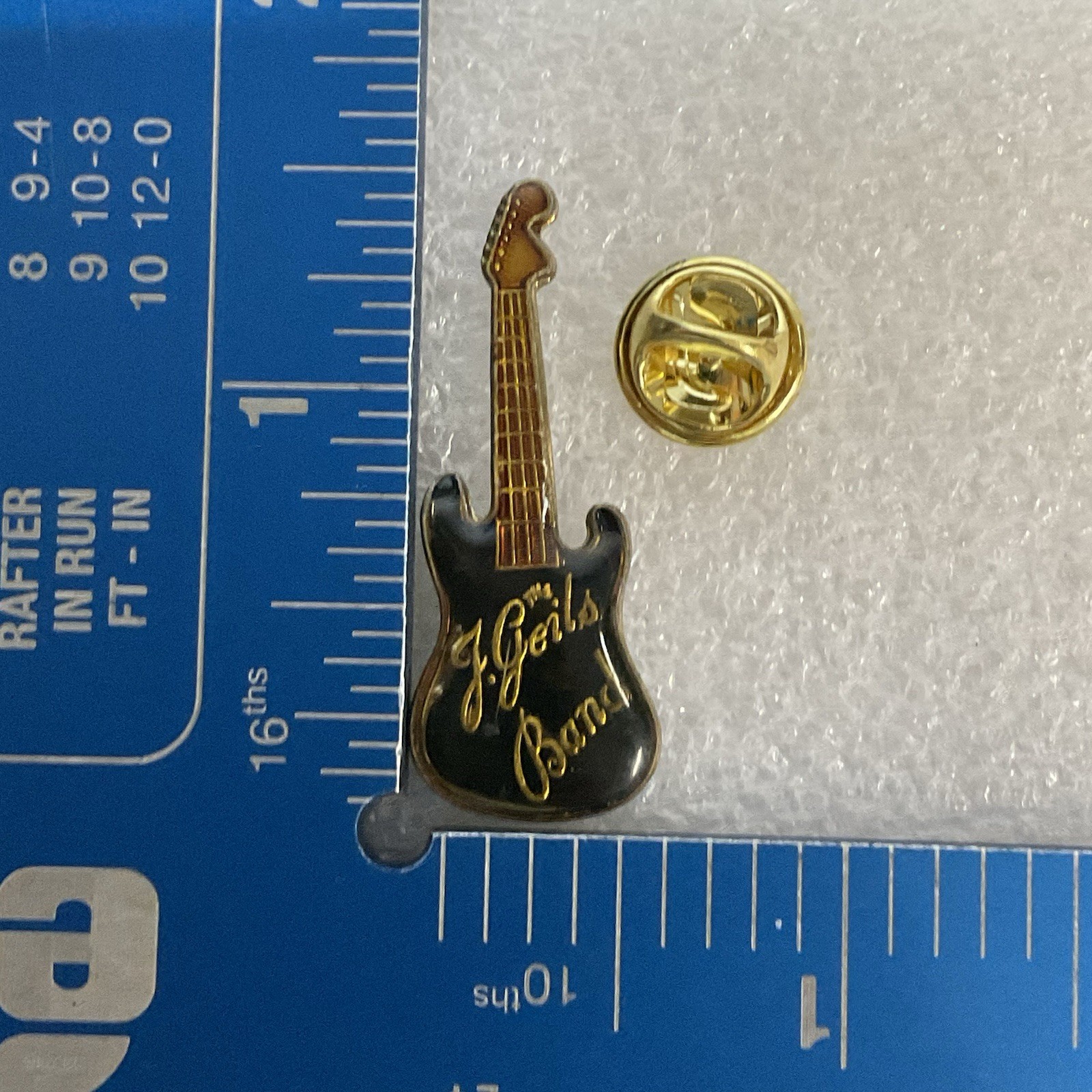 The J Geils Band Vtg Black &Gold Guitar Enamel Metal Pin Pinback GnuCollectibles - Image 5