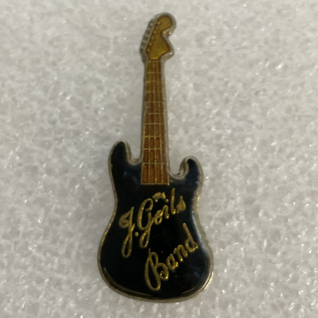 The J Geils Band Black &Gold Guitar Enamel Metal Pin Vtg Pinback GnuCollectibles - Image 1