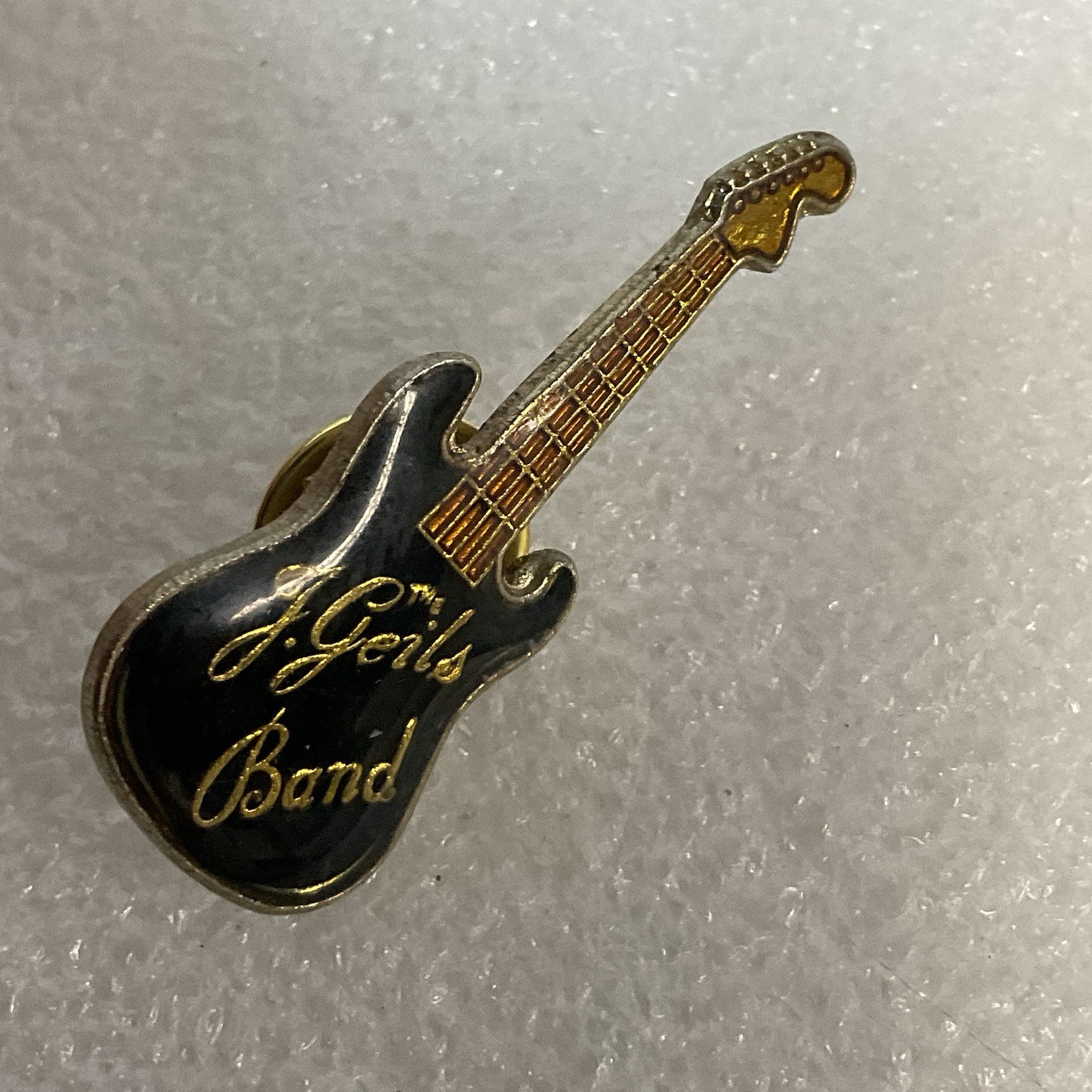 The J Geils Band Black &Gold Guitar Enamel Metal Pin Vtg Pinback GnuCollectibles - Image 4