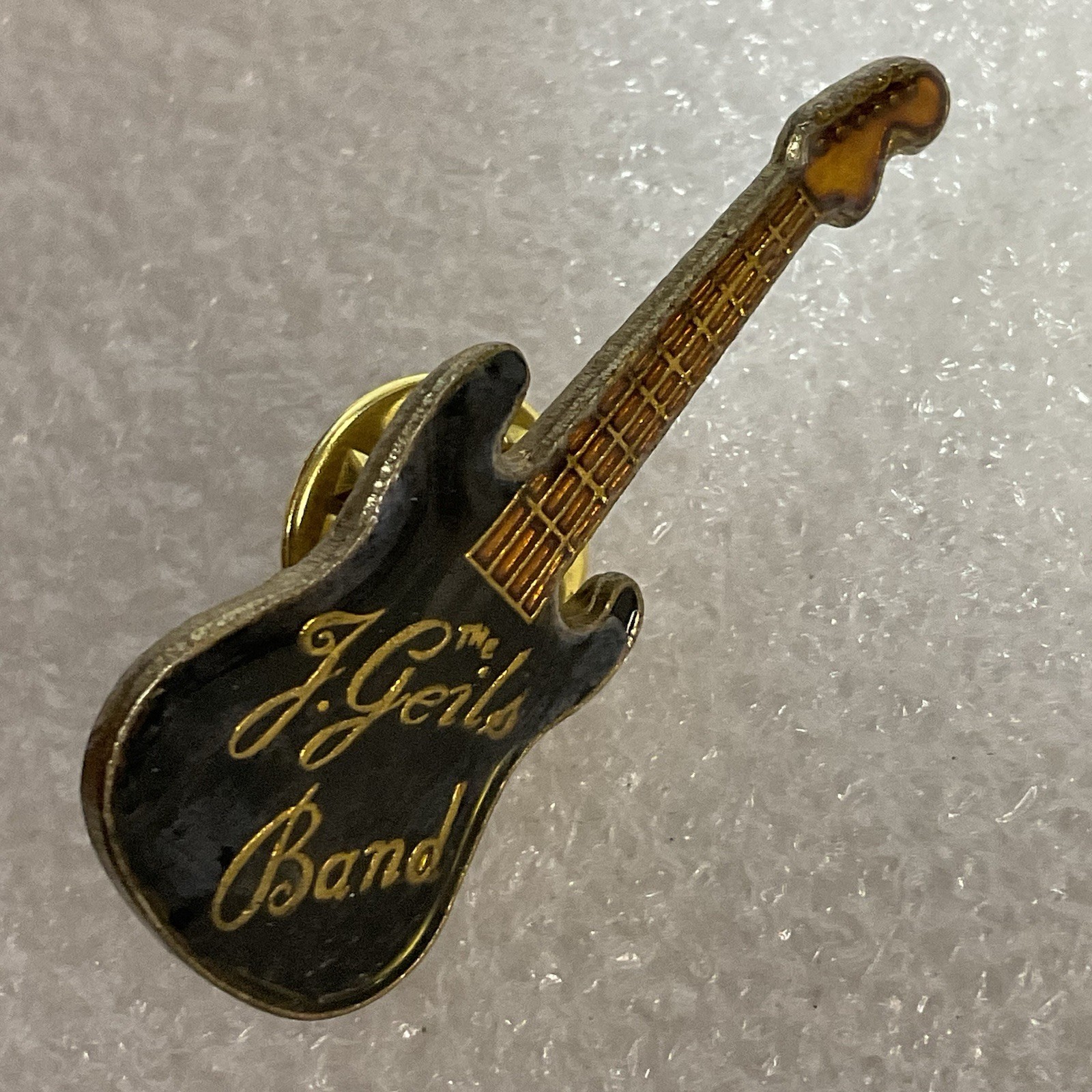 The J Geils Band Black &Gold Guitar Enamel Metal Pin Pinback Vtg GnuCollectibles - Image 6