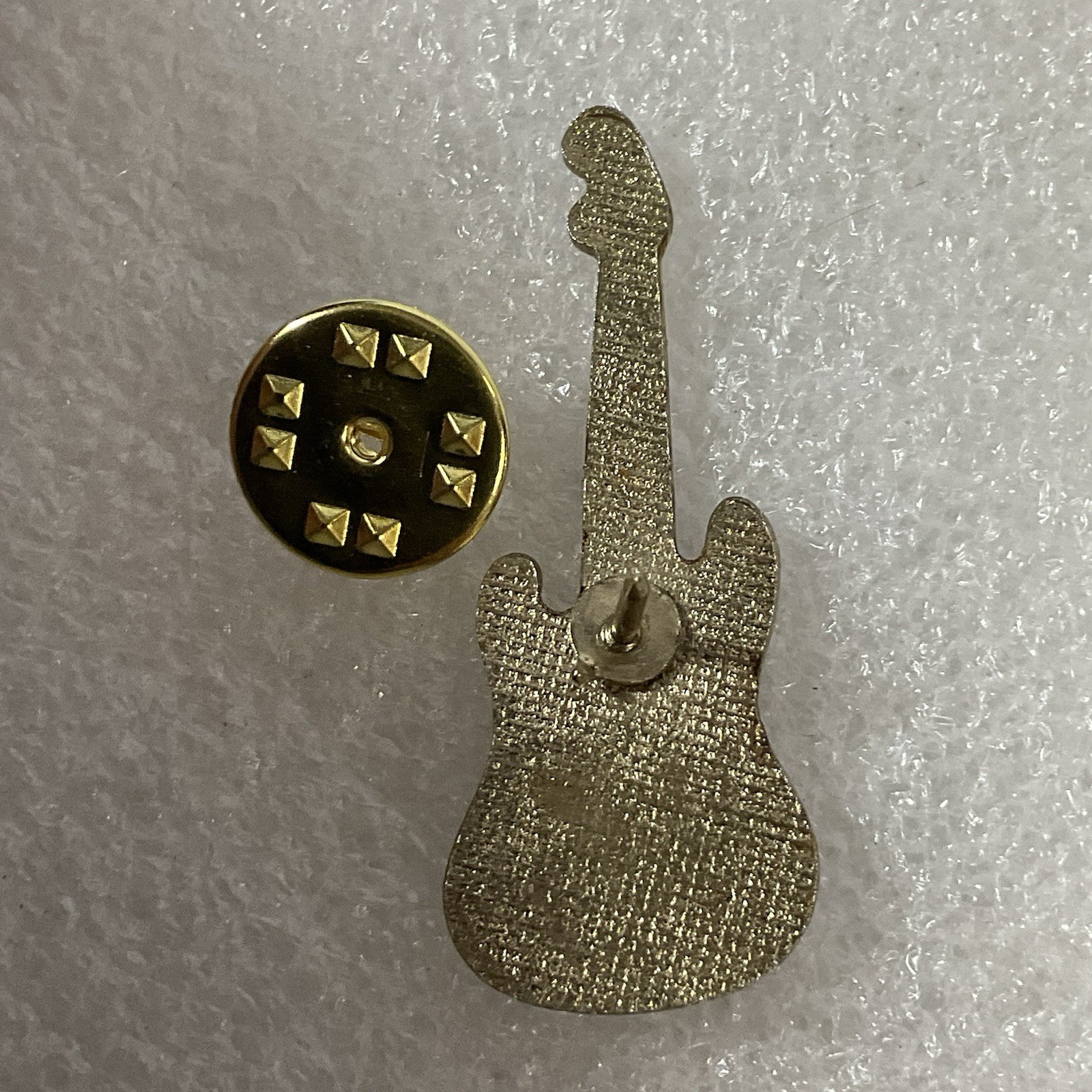 The J Geils Band Black &Gold Guitar Enamel Metal Pin Pinback GnuCollectibles Vtg - Image 8