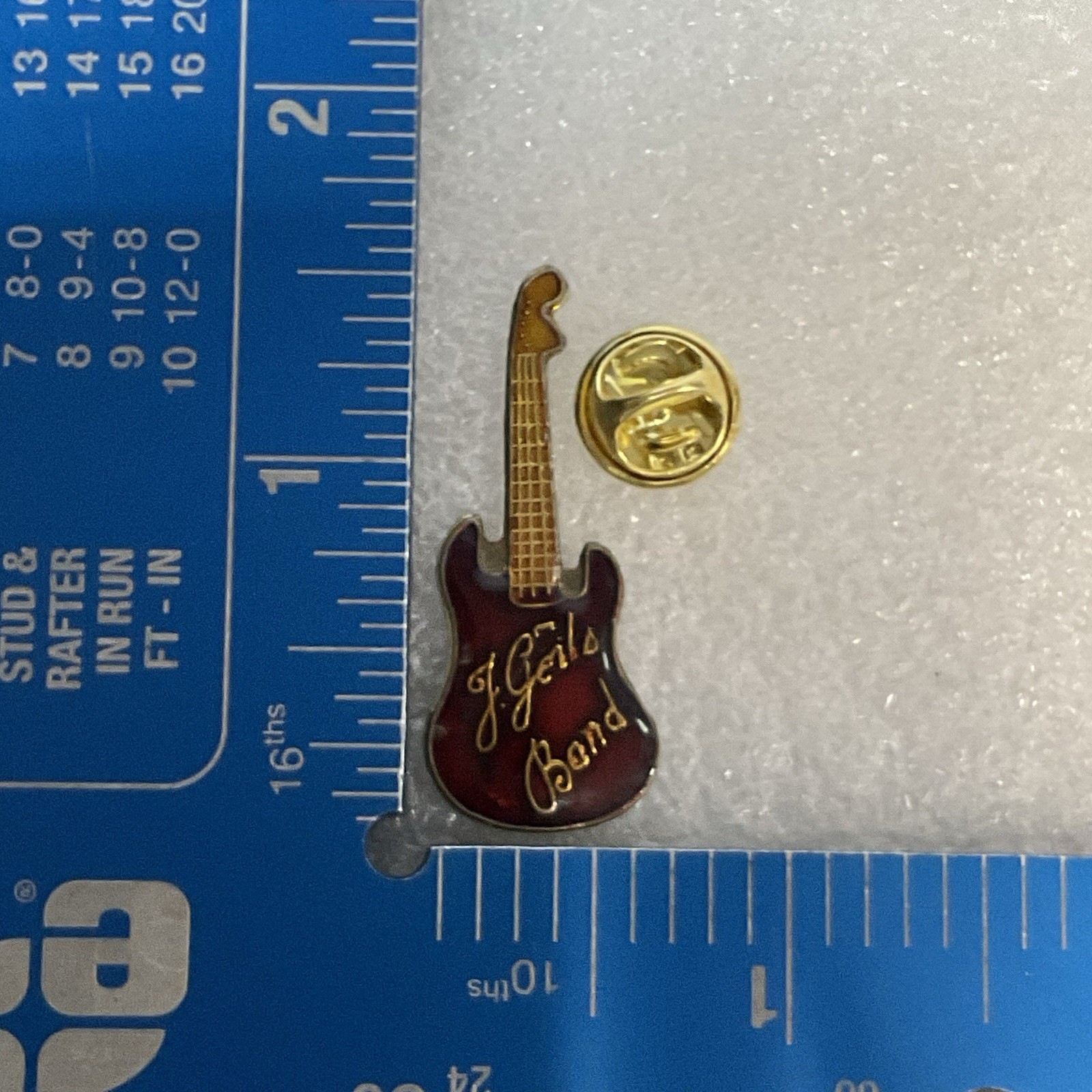 The J Geils Band Vtg Red & Gold Guitar Enamel Metal Pin Pinback GnuCollectibles - Image 5