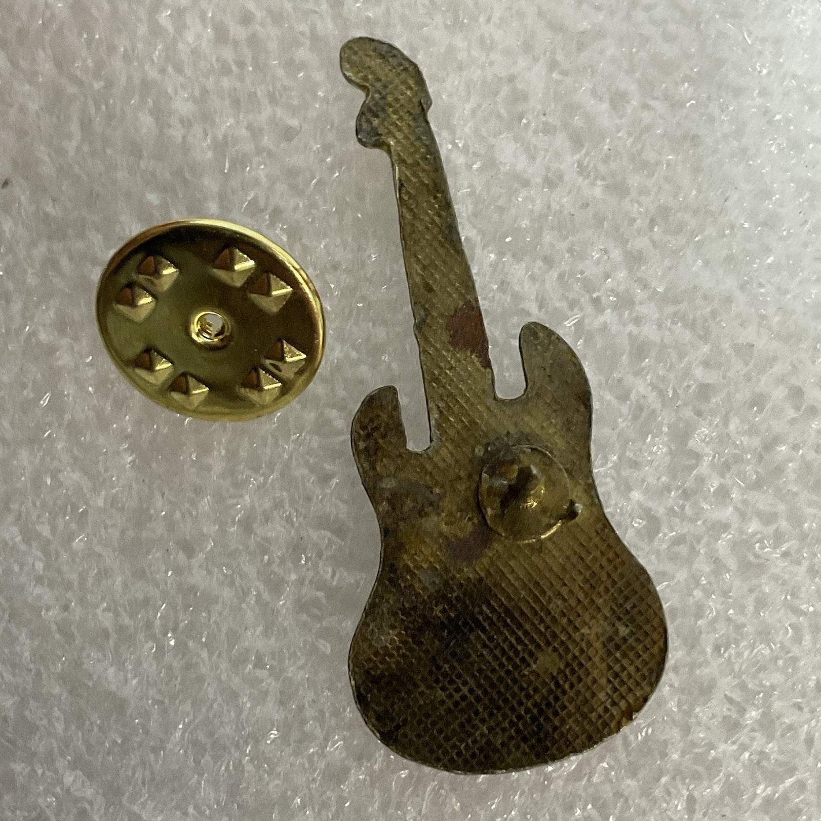 The J Geils BandRed & Gold Guitar Enamel Metal Vtg Pin Pinback GnuCollectibles - Image 8