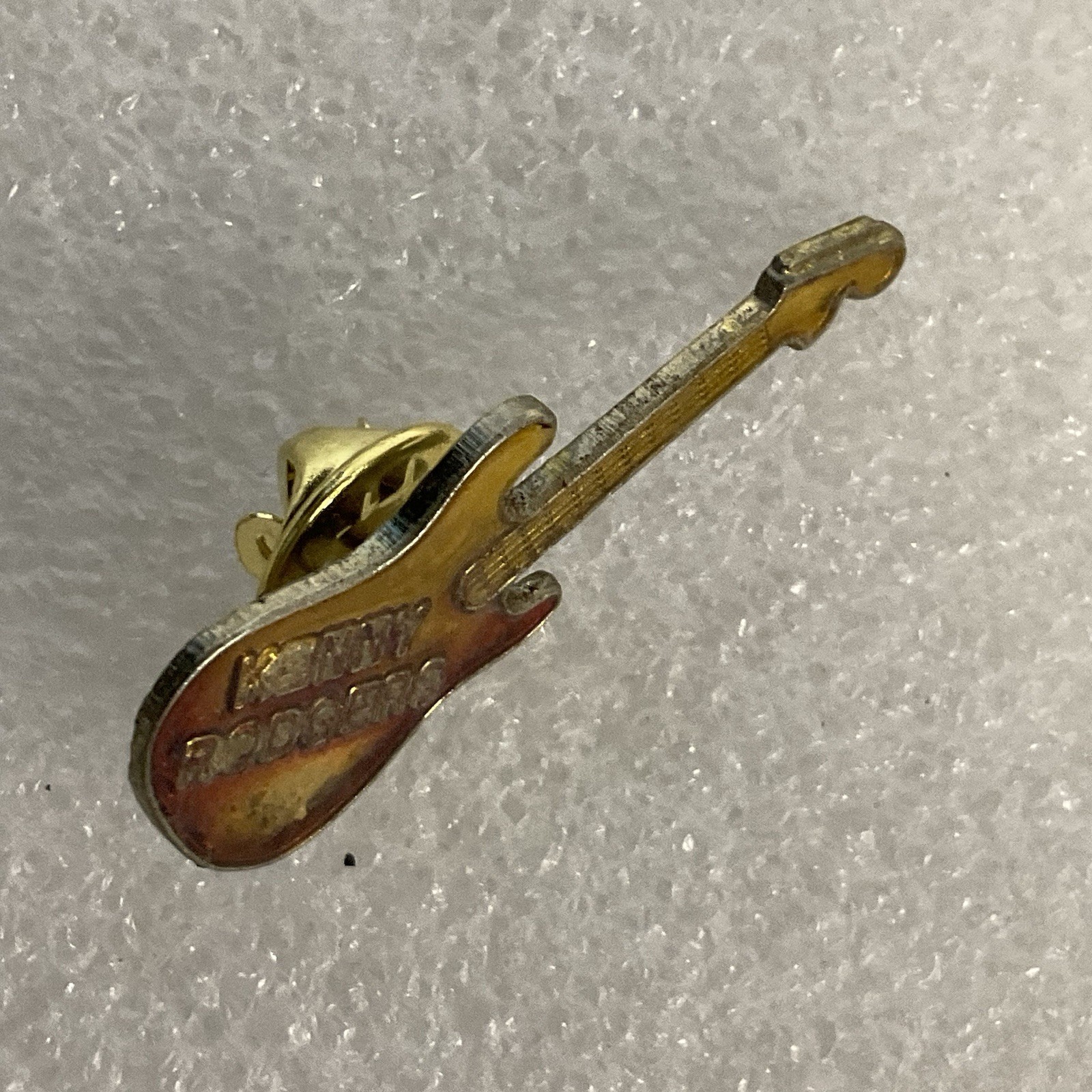 Kenny Rodgers Red & Gold Guitar Metal Vintage Pin Pinback GnuCollectibles - Image 5