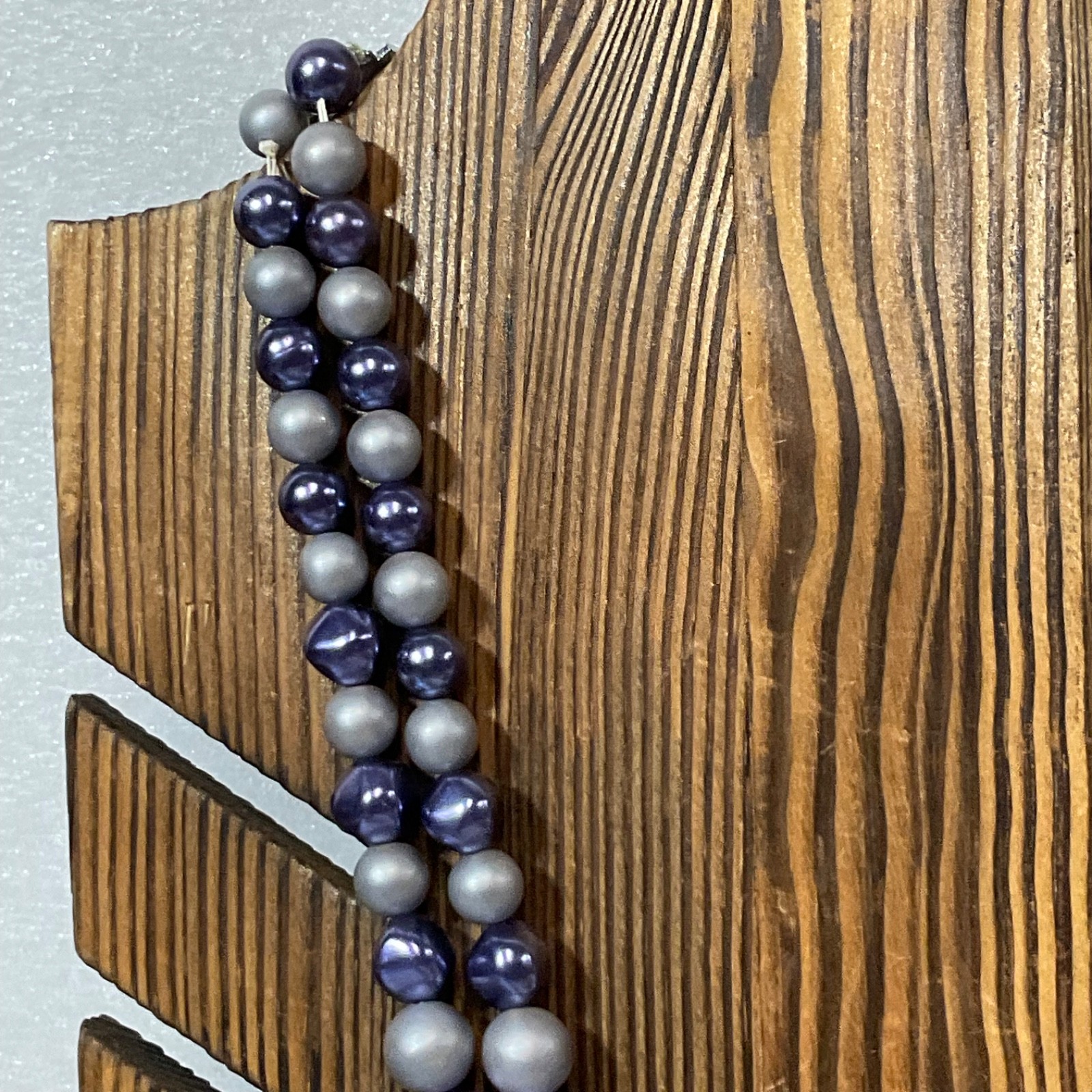 Vintage Japan 34" Double Strand Beaded Necklace Gray Purple Aurora Borealis Bead - Image 3