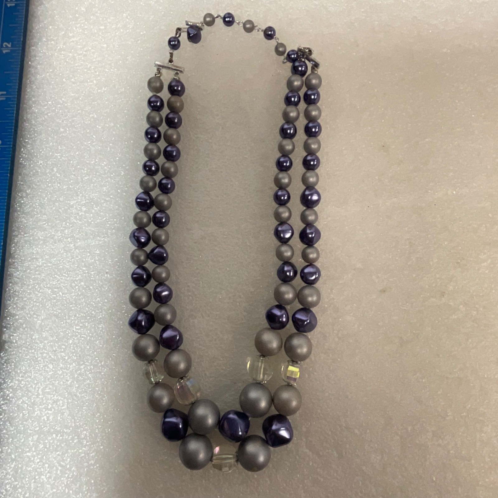 Vintage Japan 34" Double Strand Beaded Necklace Gray Purple Aurora Borealis Bead - Image 9