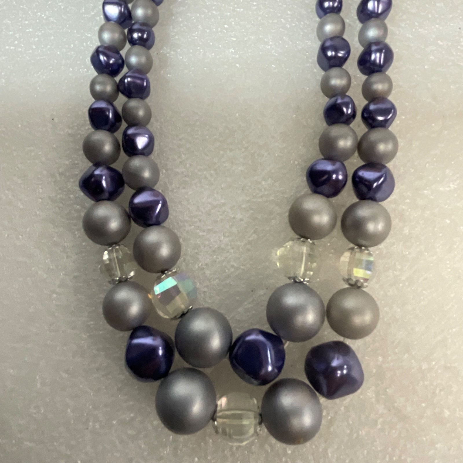 Vintage Japan 34" Double Strand Beaded Necklace Gray Purple Aurora Borealis Bead - Image 12