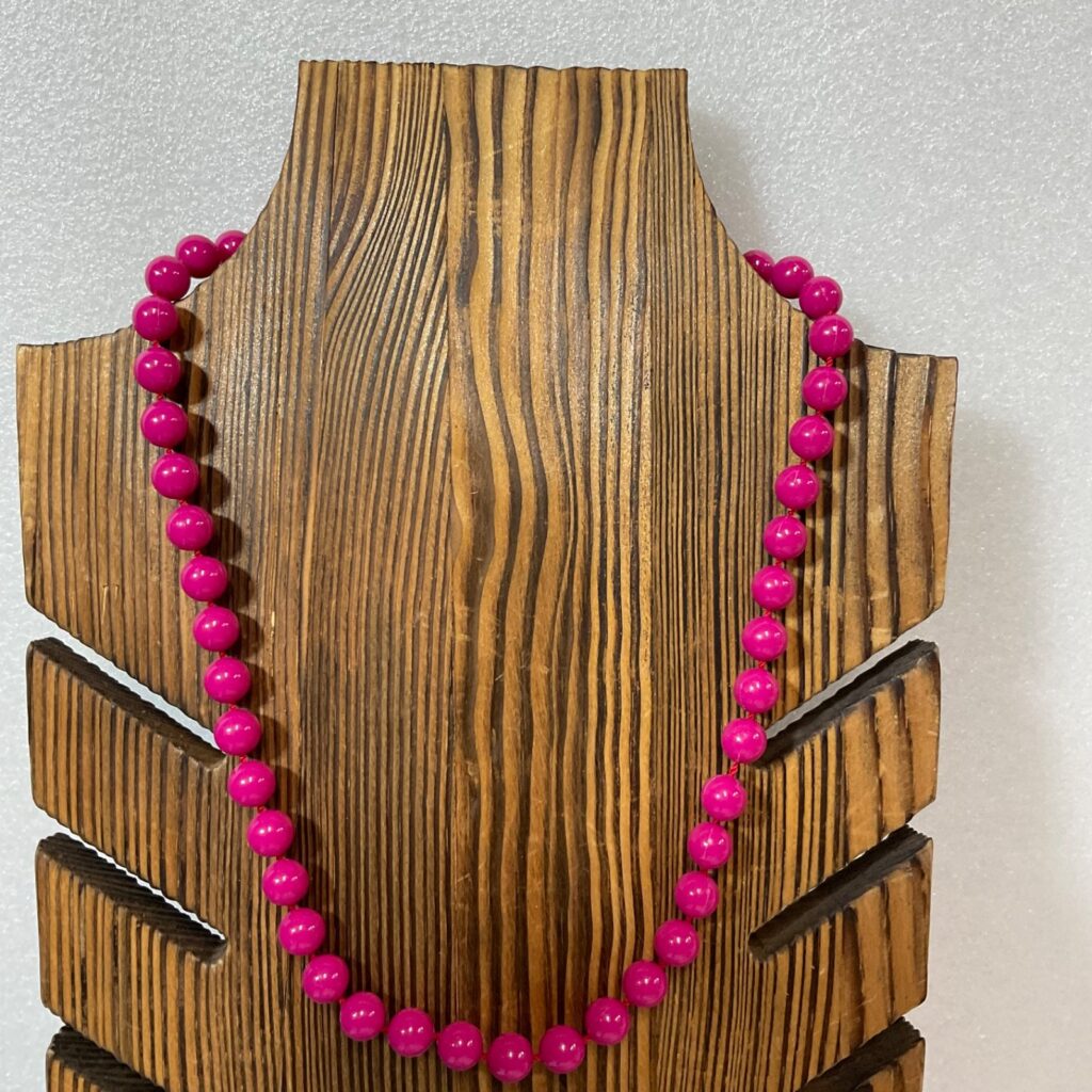 Vintage 17" Beaded Necklace Women’s Fashion Jewelry Costume Beads Gift - Image 1