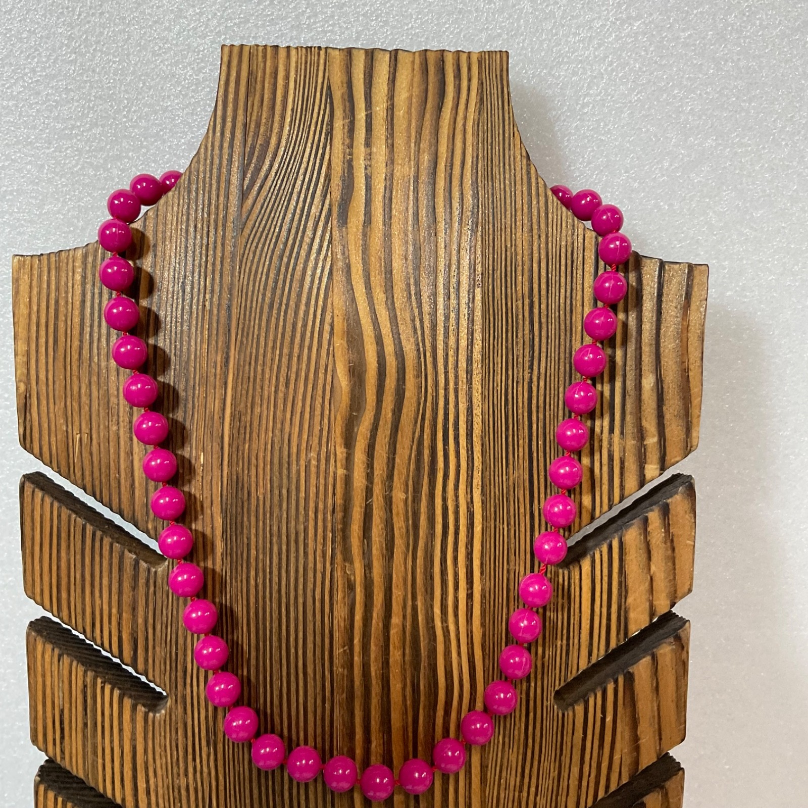 Vintage 17" Beaded Necklace Women’s Fashion Jewelry Costume Beads Gift - Image 1