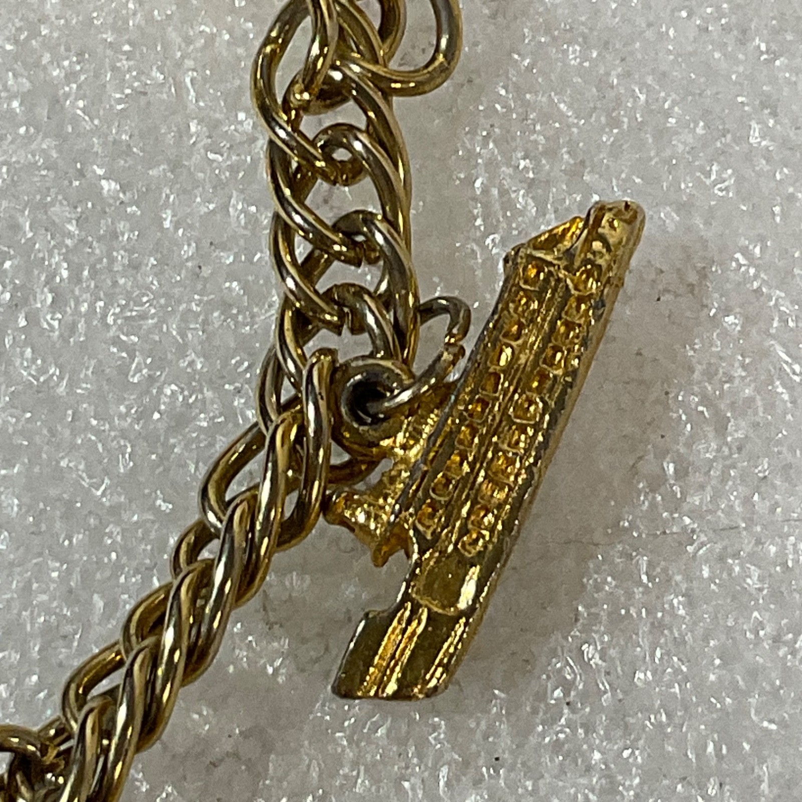 Vintage NYC Gold Tone Charm Bracelet Statue Liberty Empire State Building 7" - Image 7