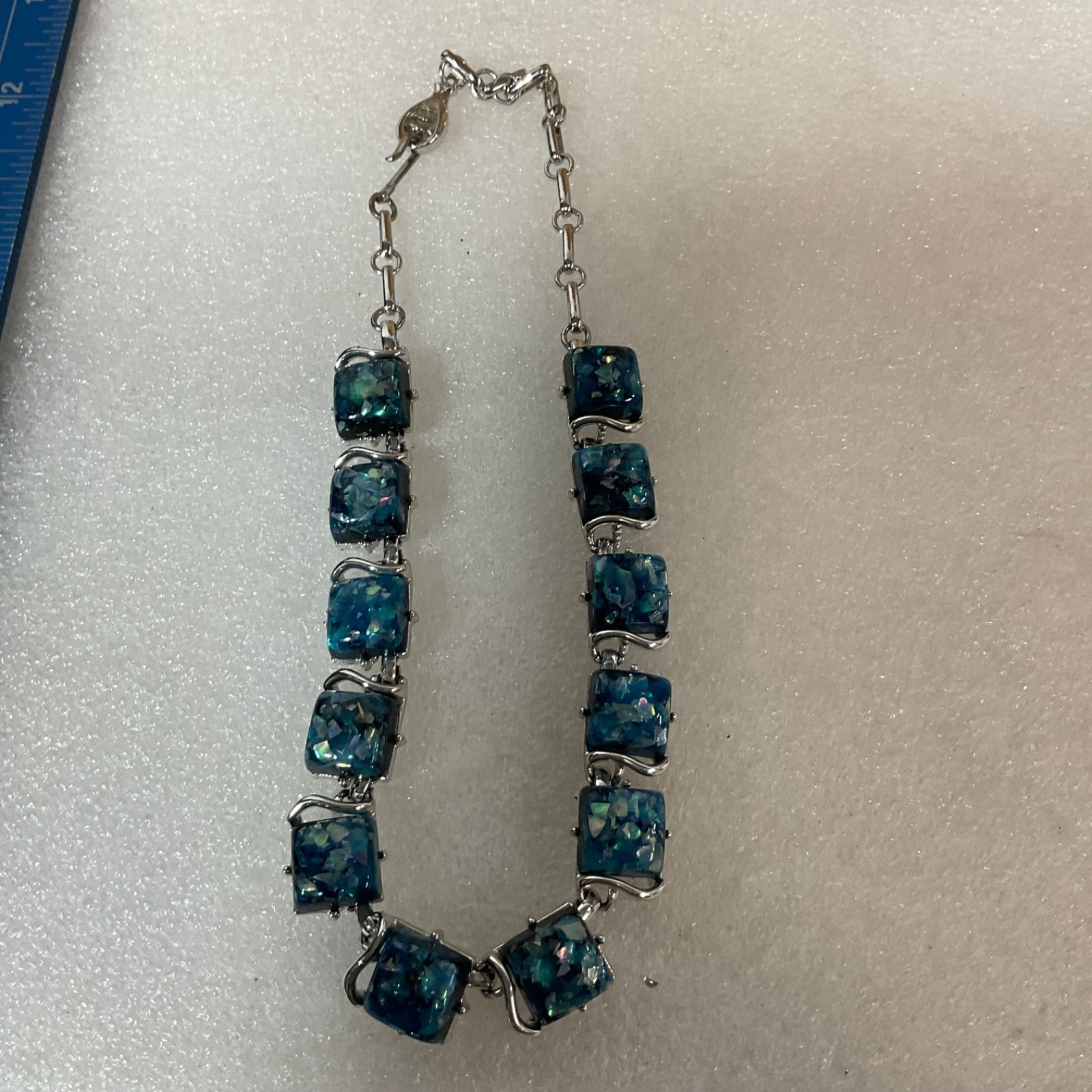 Vintage Coro Blue Confetti Lucite Rhinestone 15" Necklace Silver Tone Signed - Image 10