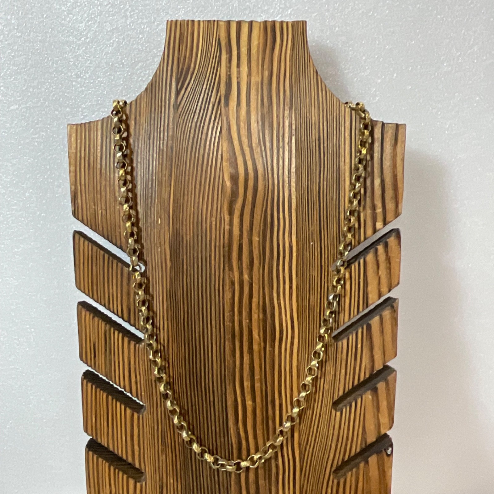 Vintage Gold Tone Chain Necklace 21 Inch Textured Links Retro Jewelry - Image 1