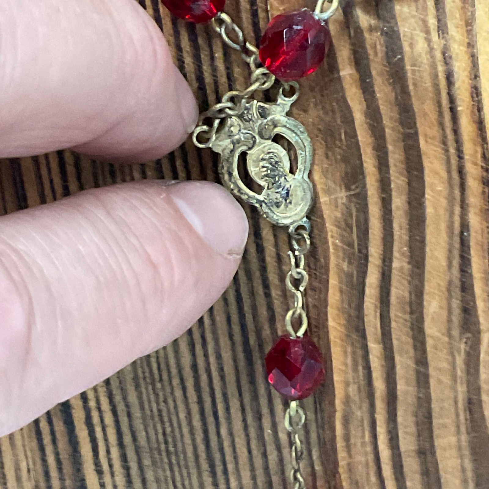 VTG Catholic Rosary Red Faceted Glass Beads Gold Tone Crucifix Cross Necklace - Image 6