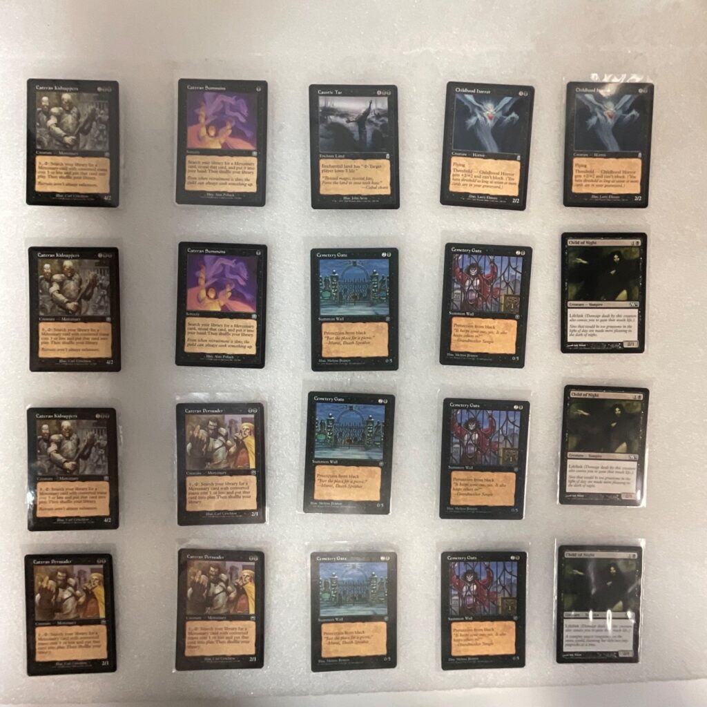 MTG 20 Card Black Lot Cateran Kidnappers Cemetery Gate Mixed Sets - Image 1