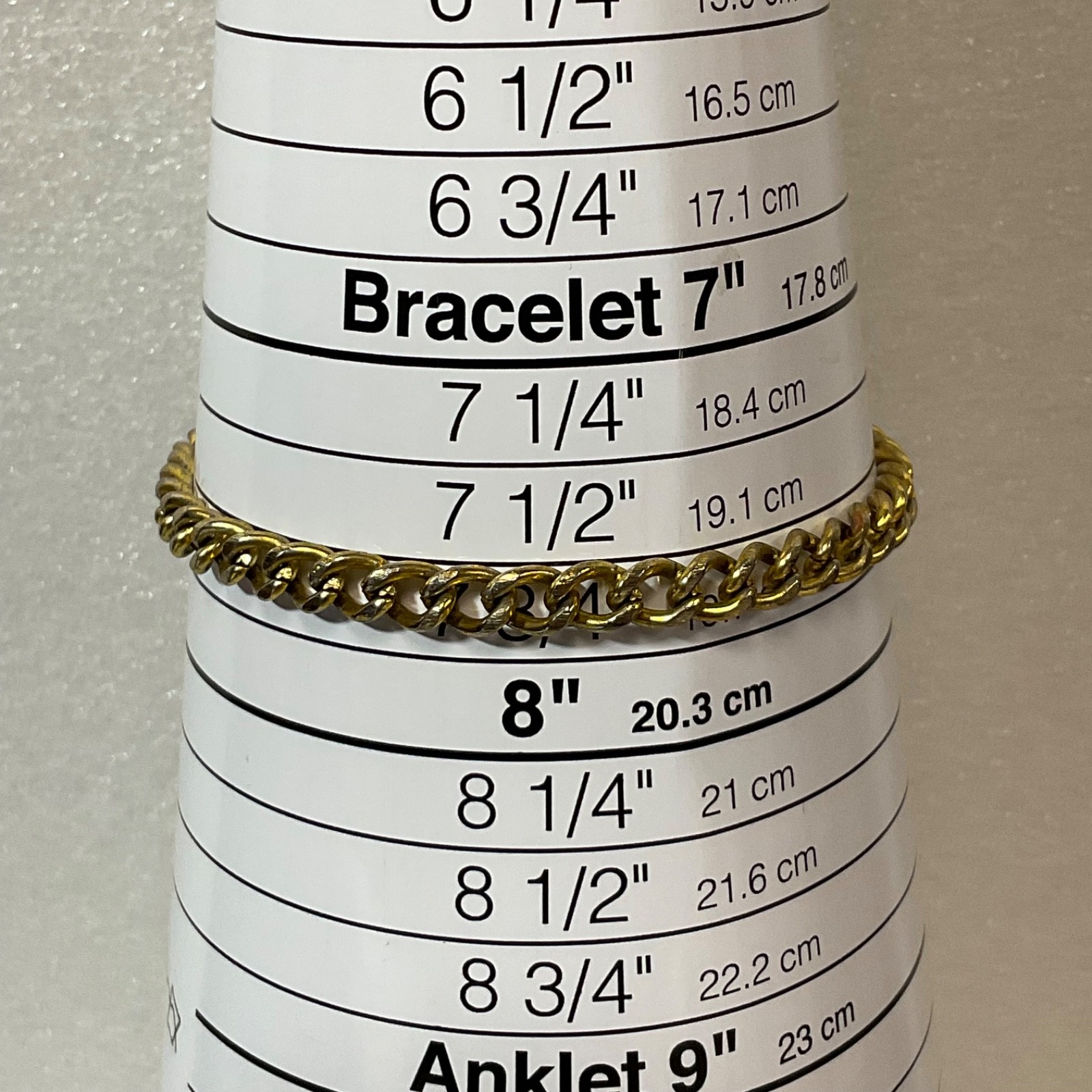Vintage Gold Tone Curb Chain Bracelet 7.5" Safety Clasp 9.15g Unisex Jewelry - Image 8