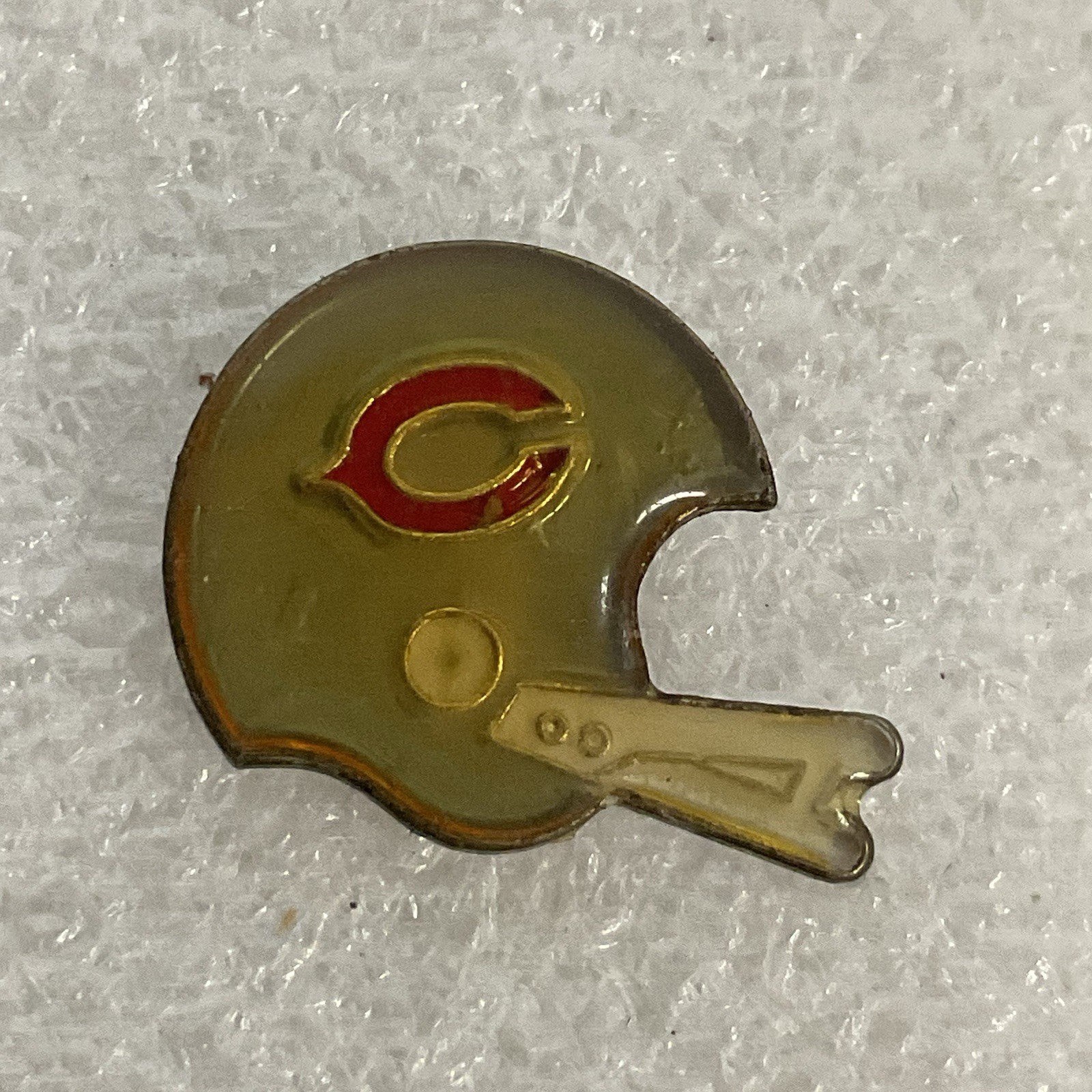 VTG Chicago Bears NFL Football Helmet Pin Gold Red Enamel Lapel Collectible - Image 1