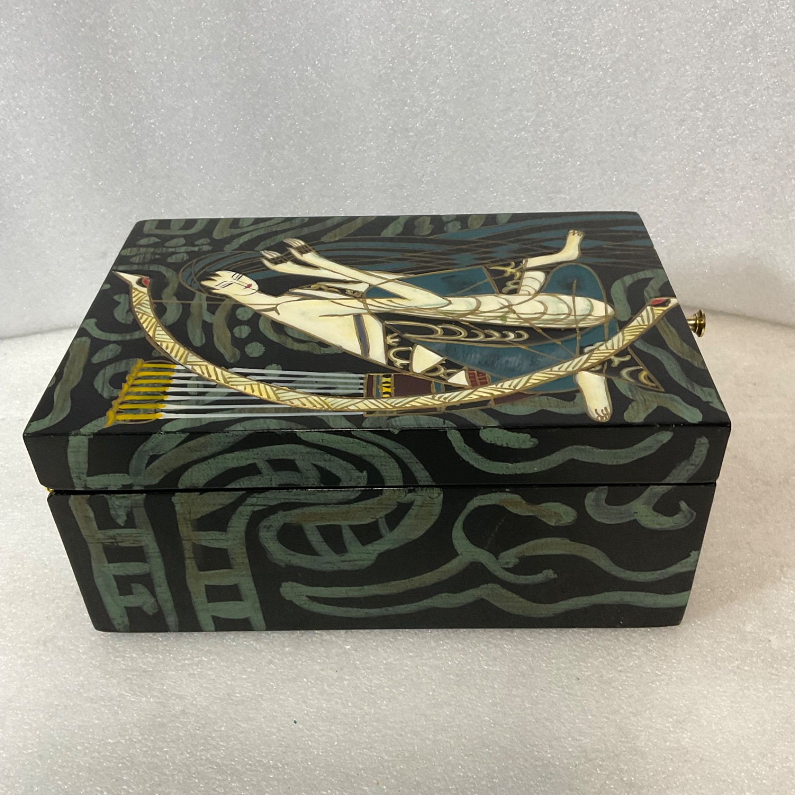 Painted Lacquer Jewelry Trinket Box Chinese Style Huntress Archer 9x6x4 in - Image 5