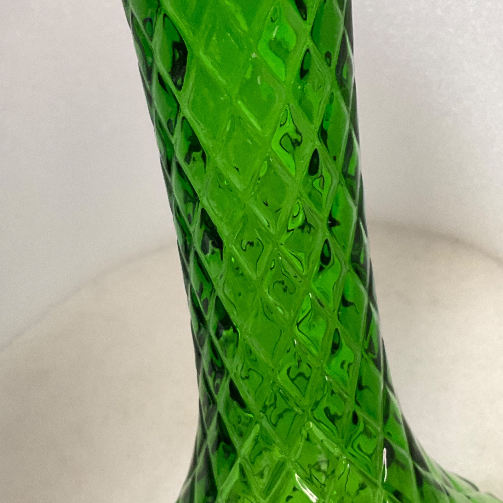 Green Glass Diamond Quilted Pattern Bud Vase 9in Numbered 4095 - Image 9