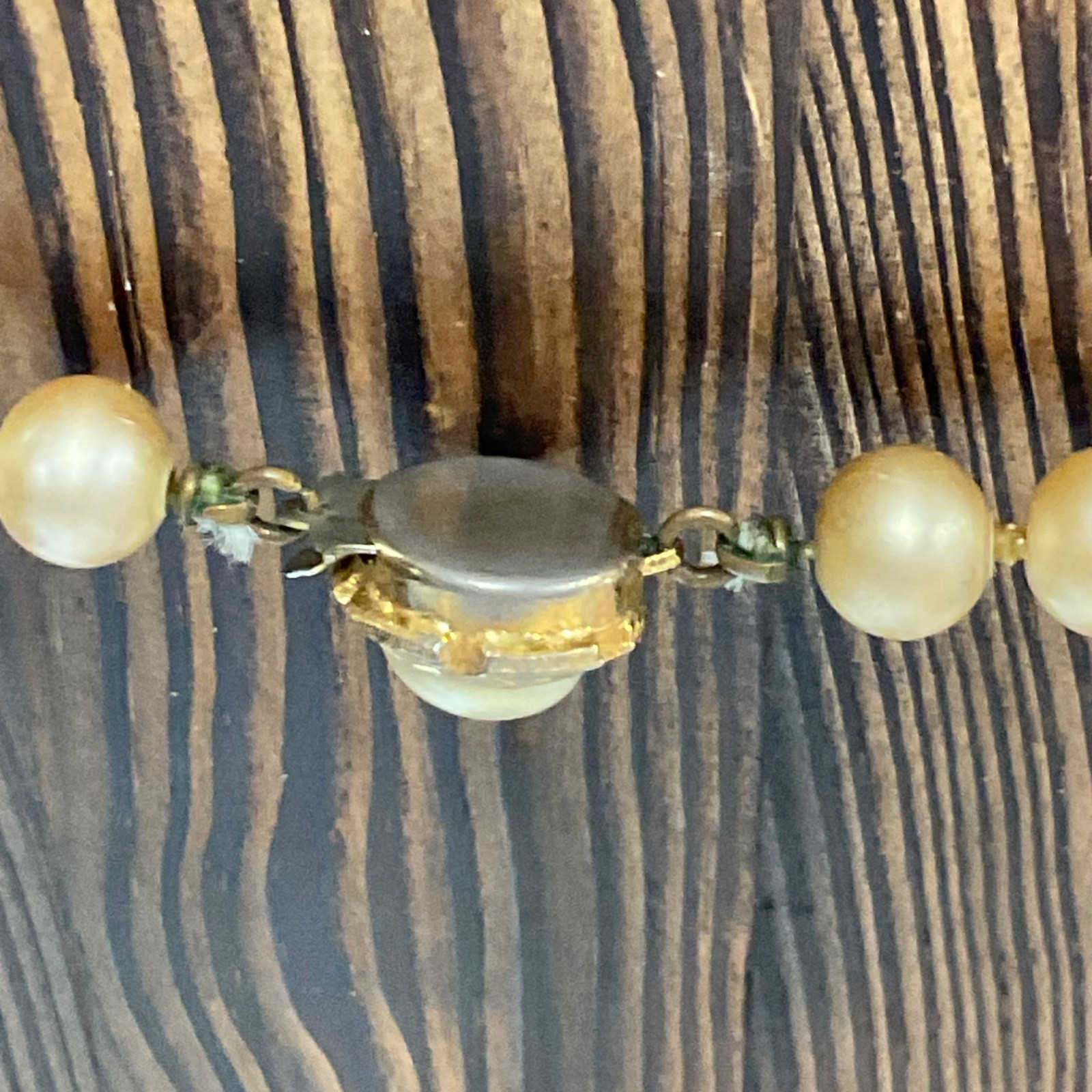 Vintage 24" Faux Pearl Necklace Gold Tone Filigree Clasp 61.9g Elegant - Image 5