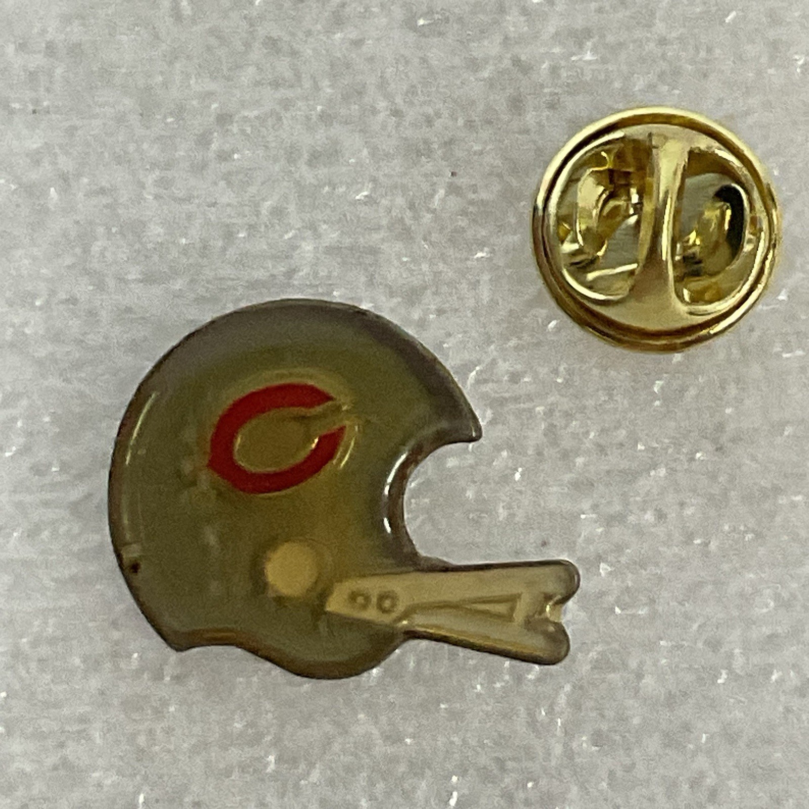 Vintage Chicago Bears NFL Football Helmet Lapel Pin Pinback Collectible VTG - Image 7