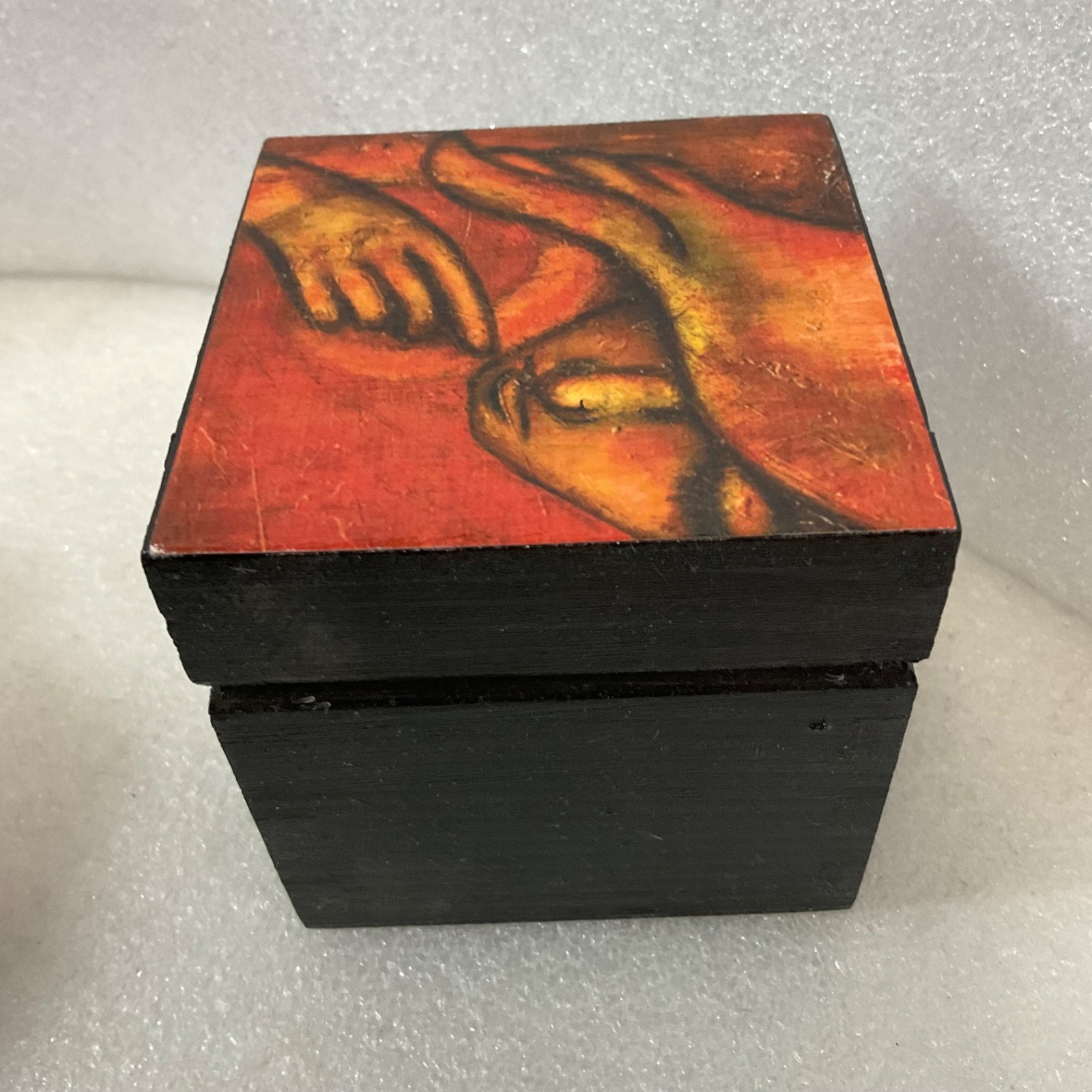 Callahan Silent Years Black Lacquer Wood Trinket Box 3in Cube - Image 2