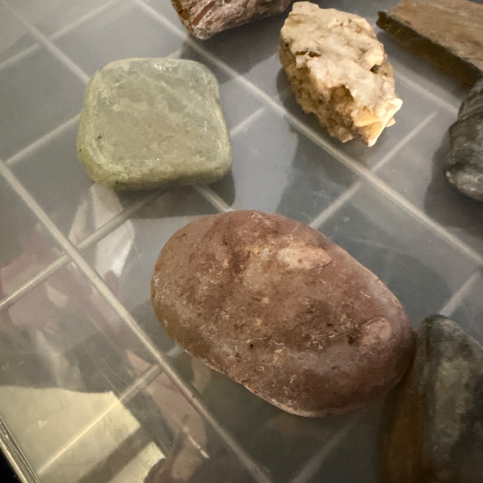 24 Pc Mixed Rock Mineral Specimen Lot Polished Rough 4 lb 5.1 oz - Image 7