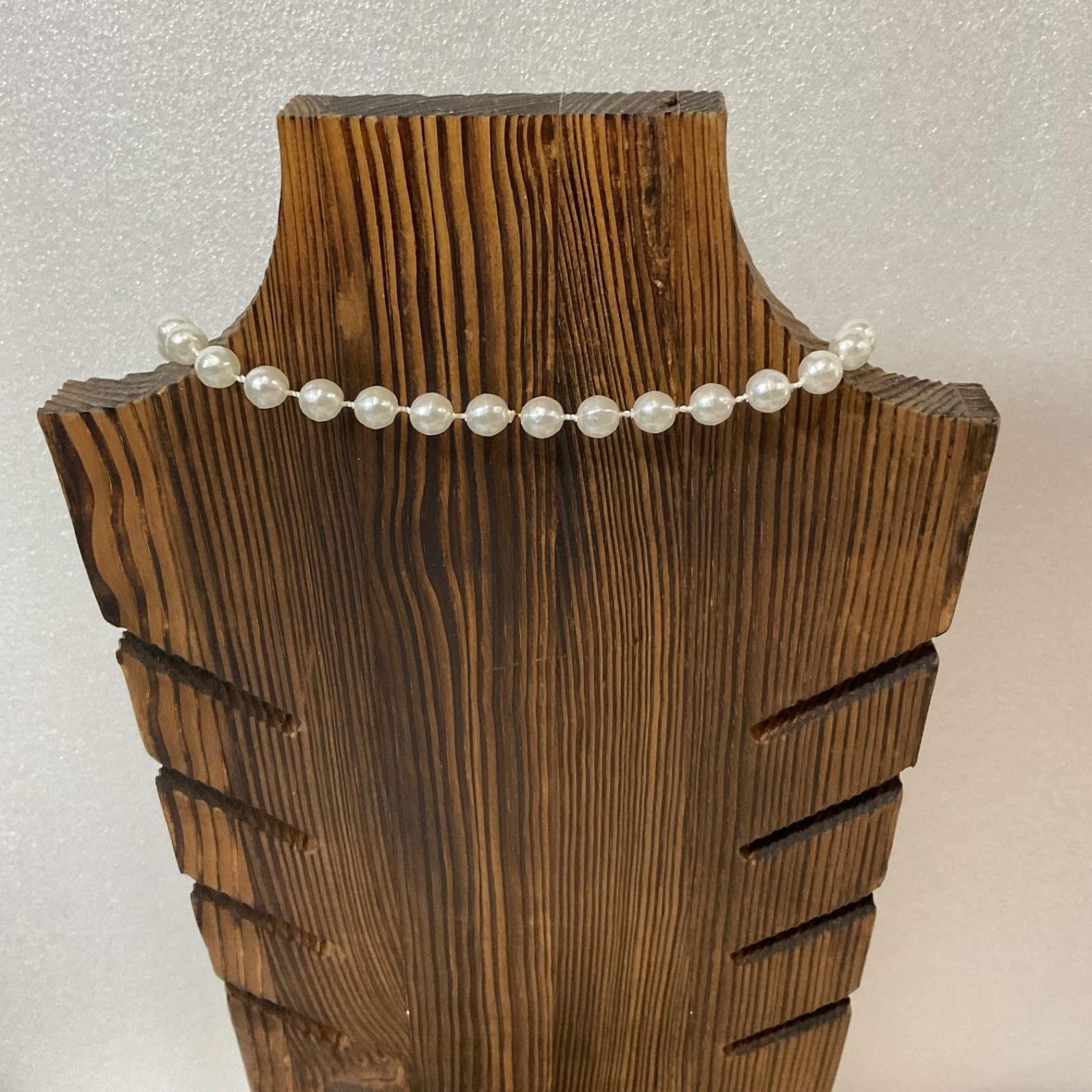 Vintage 30" Faux Pearl Necklace Beaded Strand Classic Costume Jewelry - Image 4