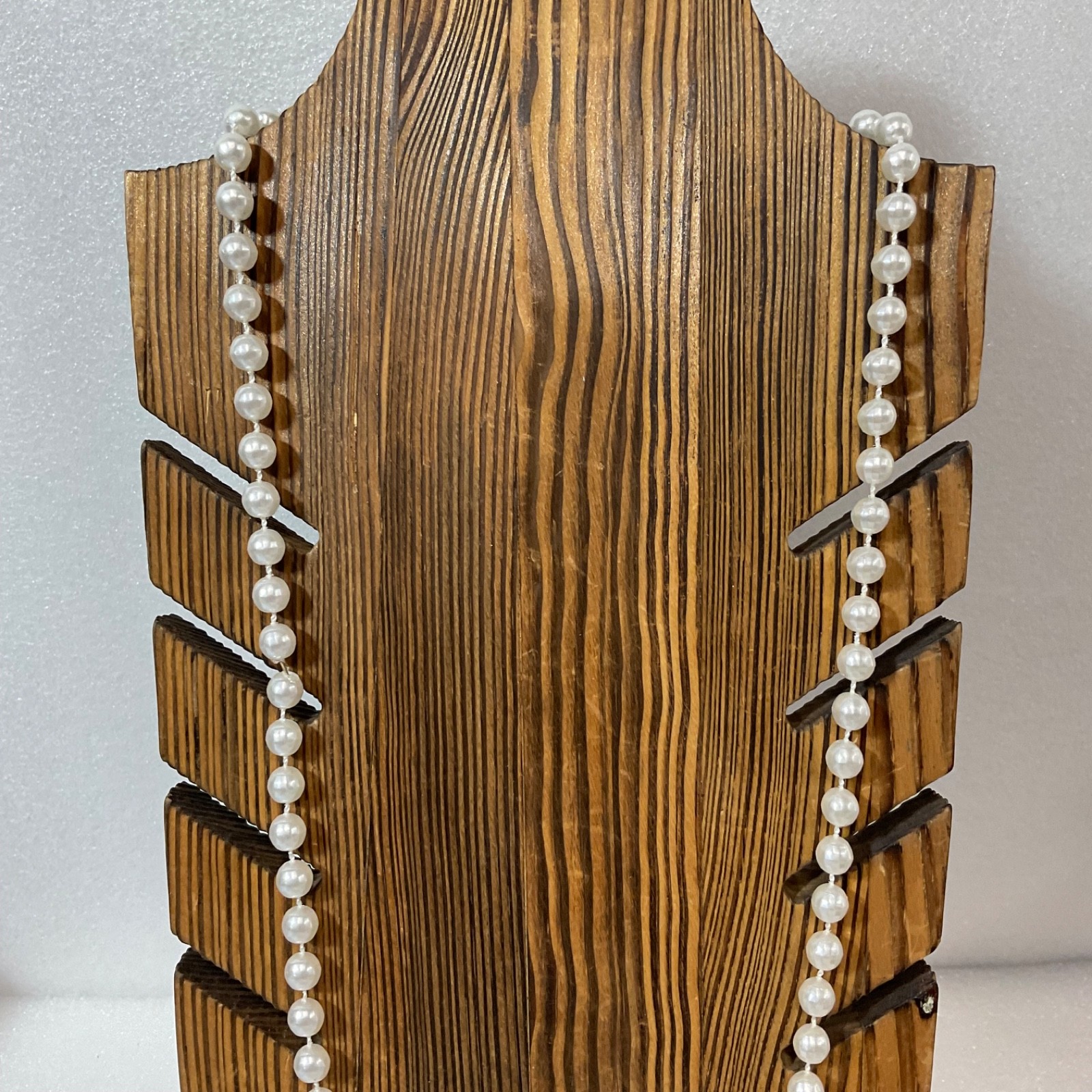 Vintage 30" Faux Pearl Necklace Beaded Strand Classic Costume Jewelry - Image 3