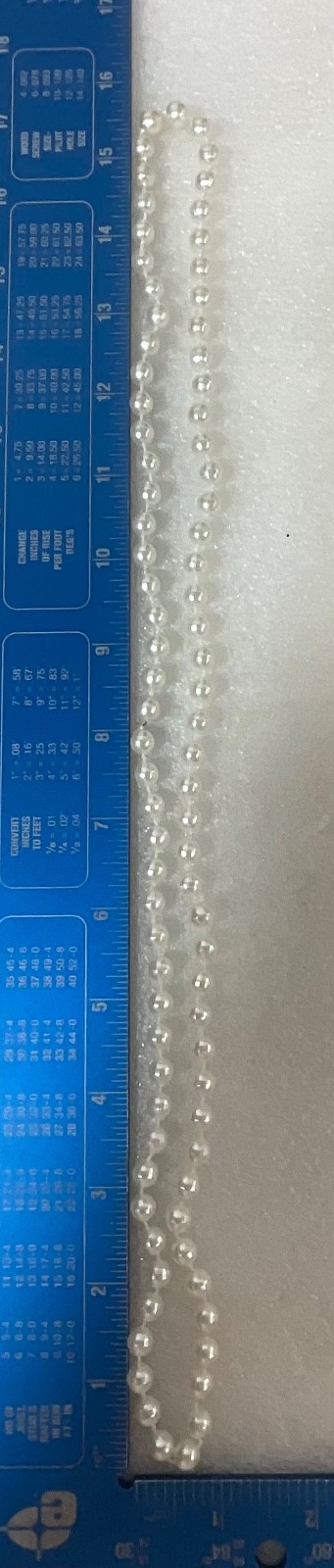 Vintage 30" Faux Pearl Necklace Beaded Strand Classic Costume Jewelry - Image 5