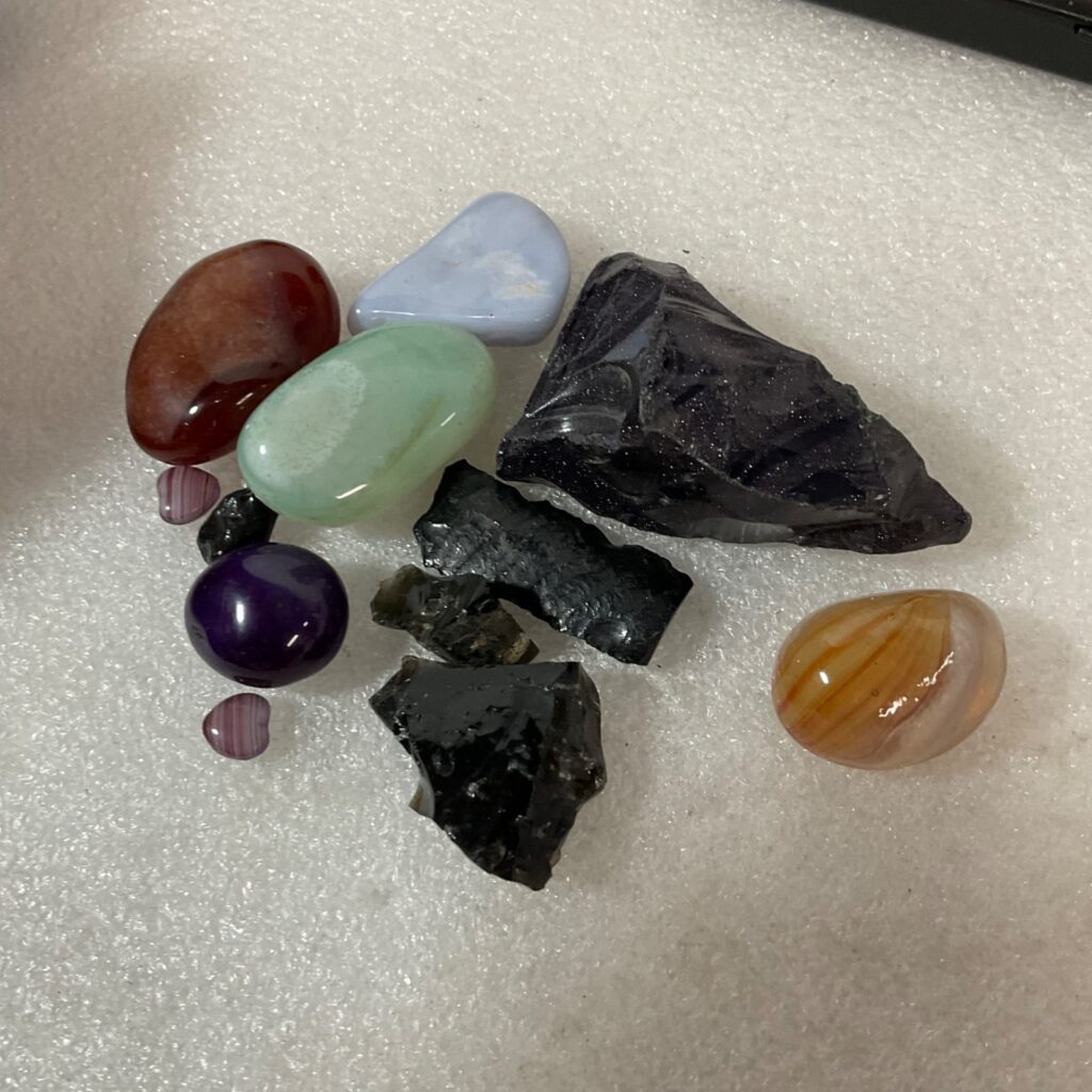 Mixed Gemstone Mineral Lot Tumbled & Rough Stones Obsidian Agate Quartz Jewelry - Image 1