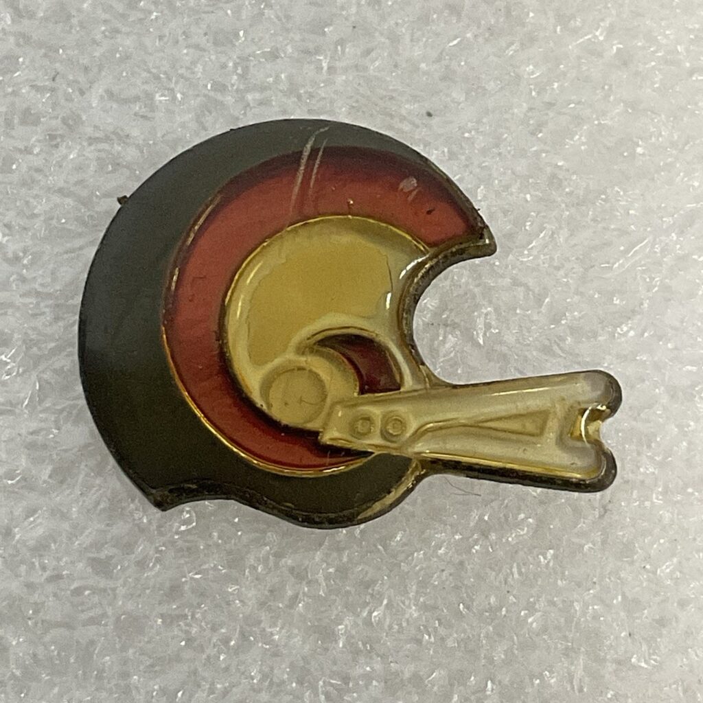 Vintage Los Angeles Rams Football Helmet Lapel Pin NFL Collectible Memorabilia - Image 1