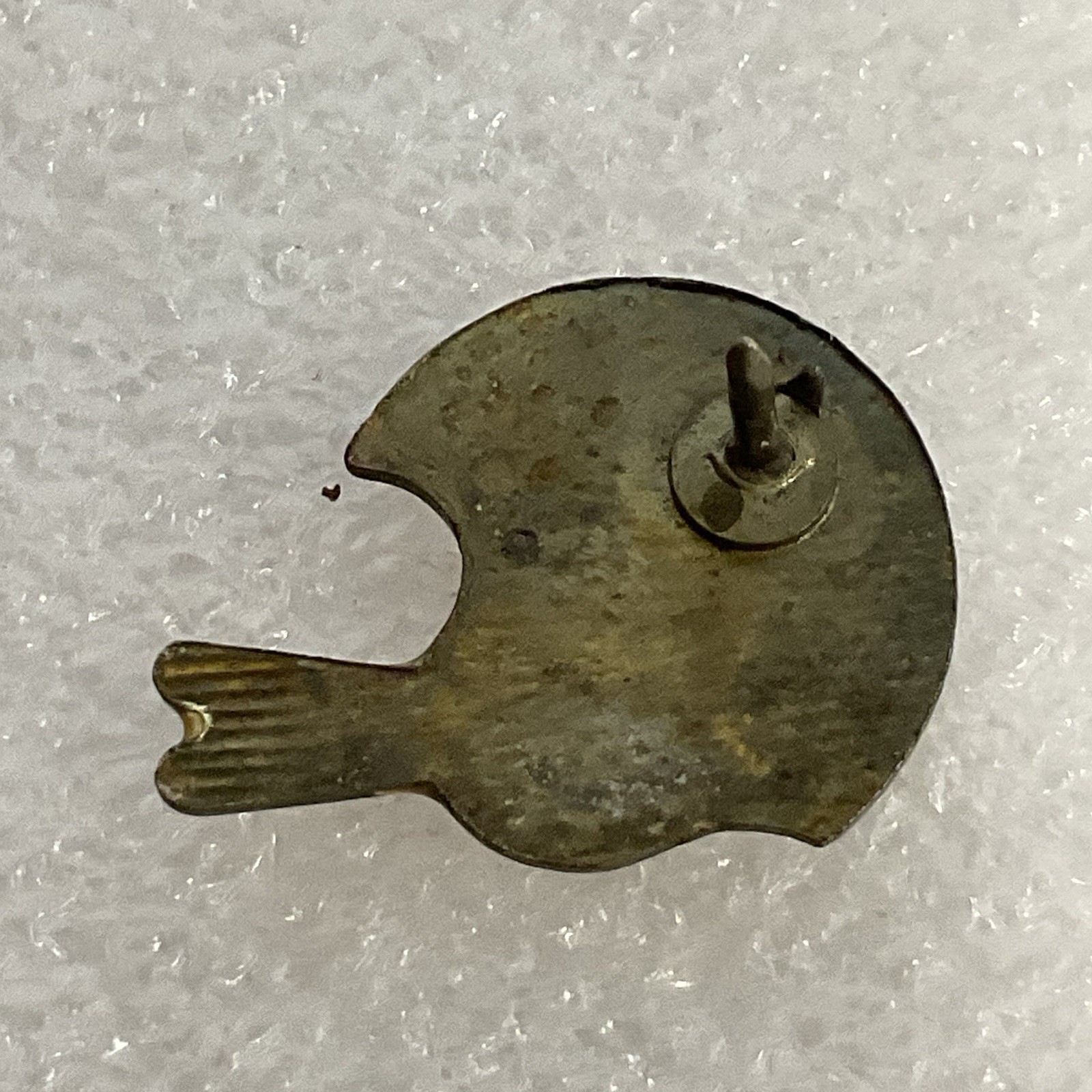 Vintage Los Angeles Rams Football Helmet Lapel Pin NFL Collectible Memorabilia - Image 2
