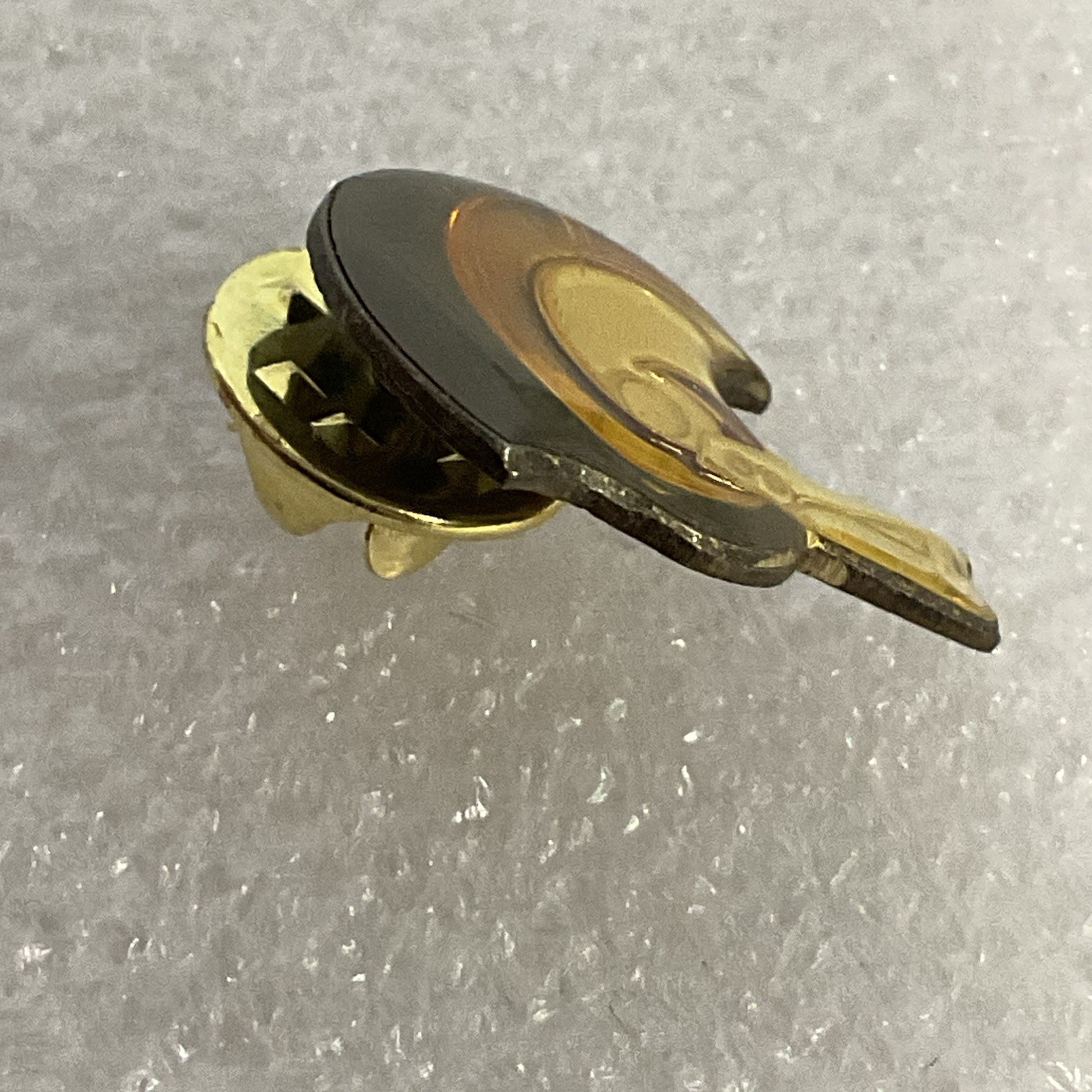 Vintage Los Angeles Rams Football Helmet Lapel Pin NFL Collectible Memorabilia - Image 8