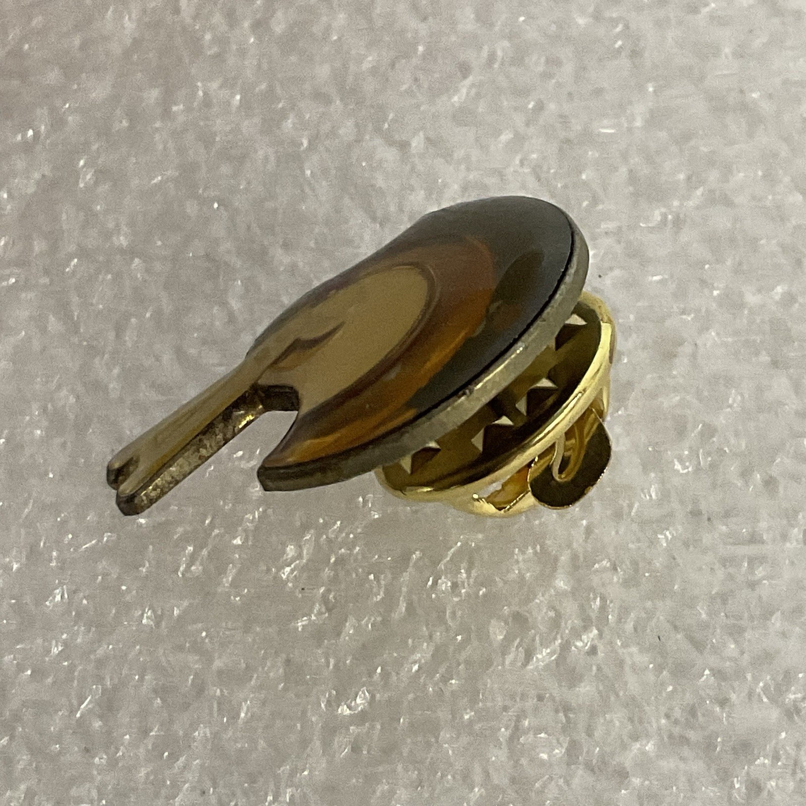 VTG Los Angeles Rams Football Helmet Pin Lapel NFL Collectible Memorabilia - Image 7