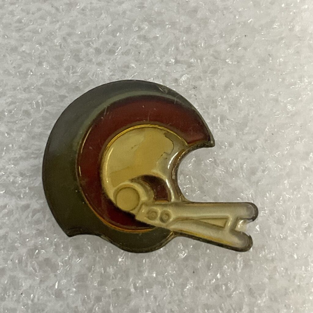 Vintage Los Angeles Rams Football Helmet Pin Lapel NFL Memorabilia Collectible - Image 1