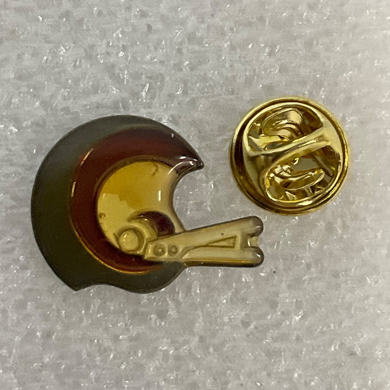 Vintage Los Angeles Rams NFL Football Helmet Lapel Pin Rare Collectible - Image 12