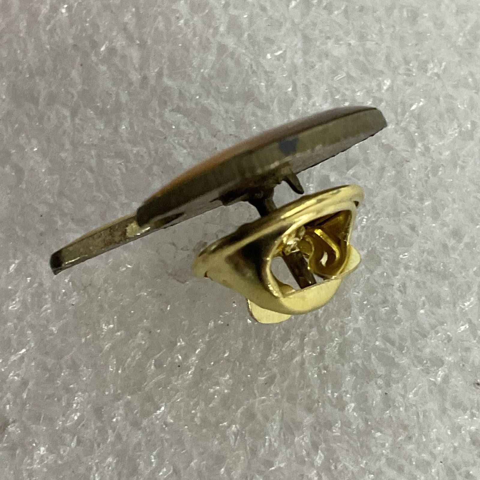 Vintage Los Angeles Rams Football Helmet Pin Lapel NFL Memorabilia Collectible - Image 6
