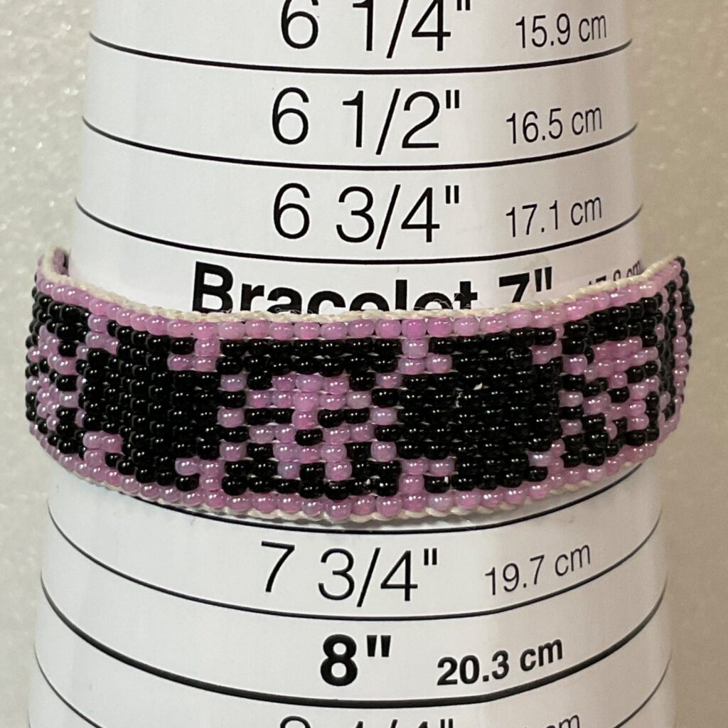 7.25in Beaded Bracelet Black Pink Handmade Tribal Pattern Jewelry - Image 1