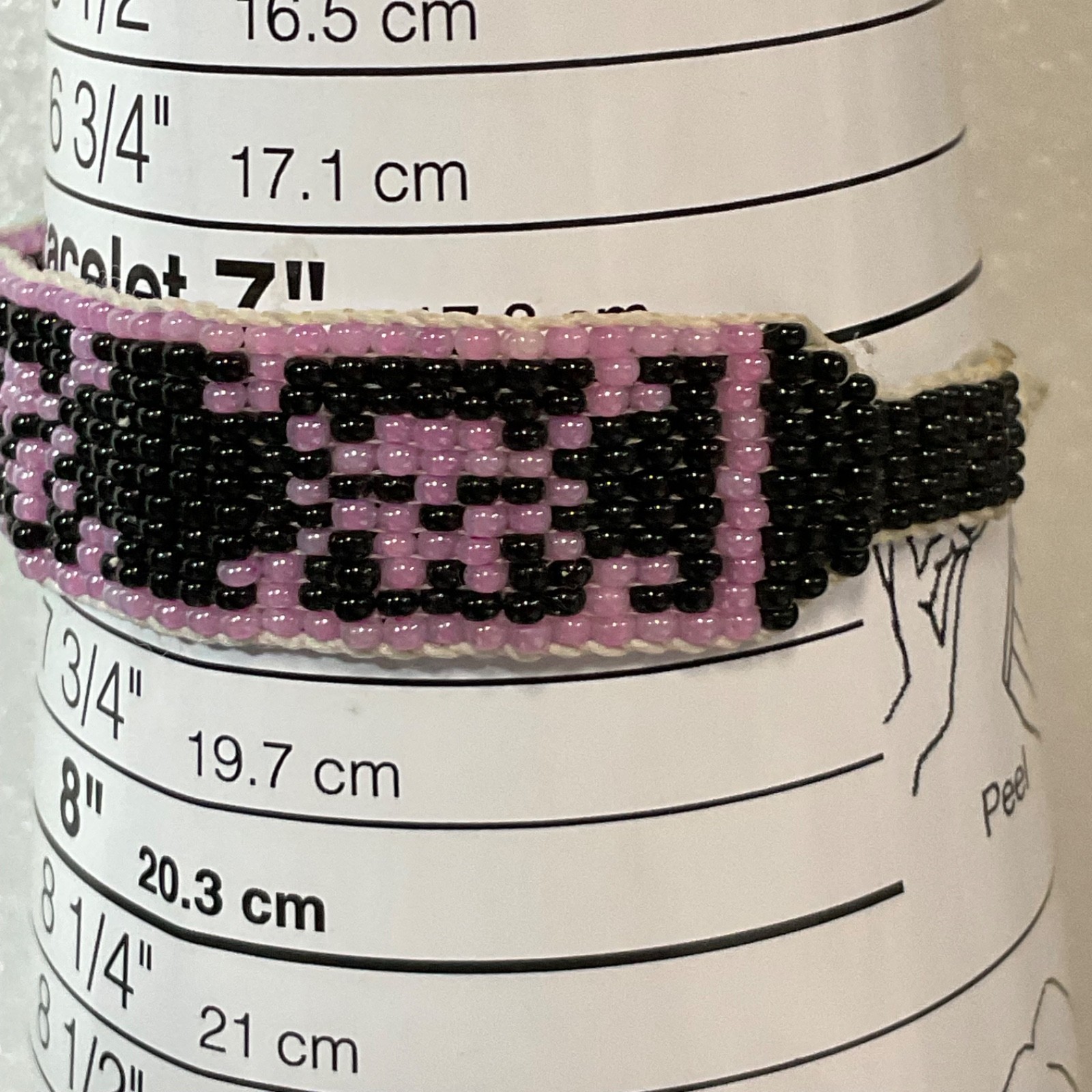 7.25in Beaded Bracelet Black Pink Handmade Tribal Pattern Jewelry - Image 2