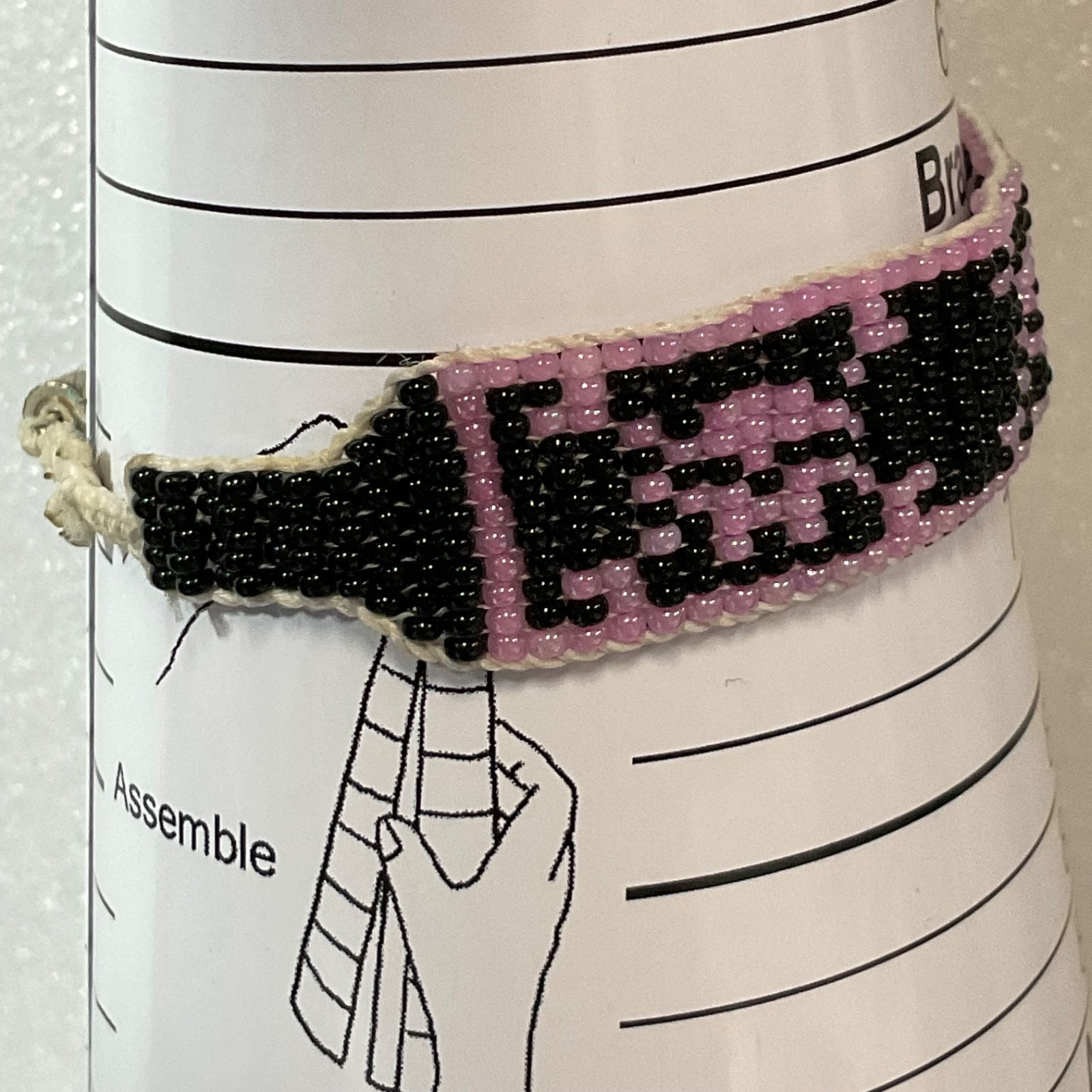 7.25in Beaded Bracelet Black Pink Handmade Tribal Pattern Jewelry - Image 5