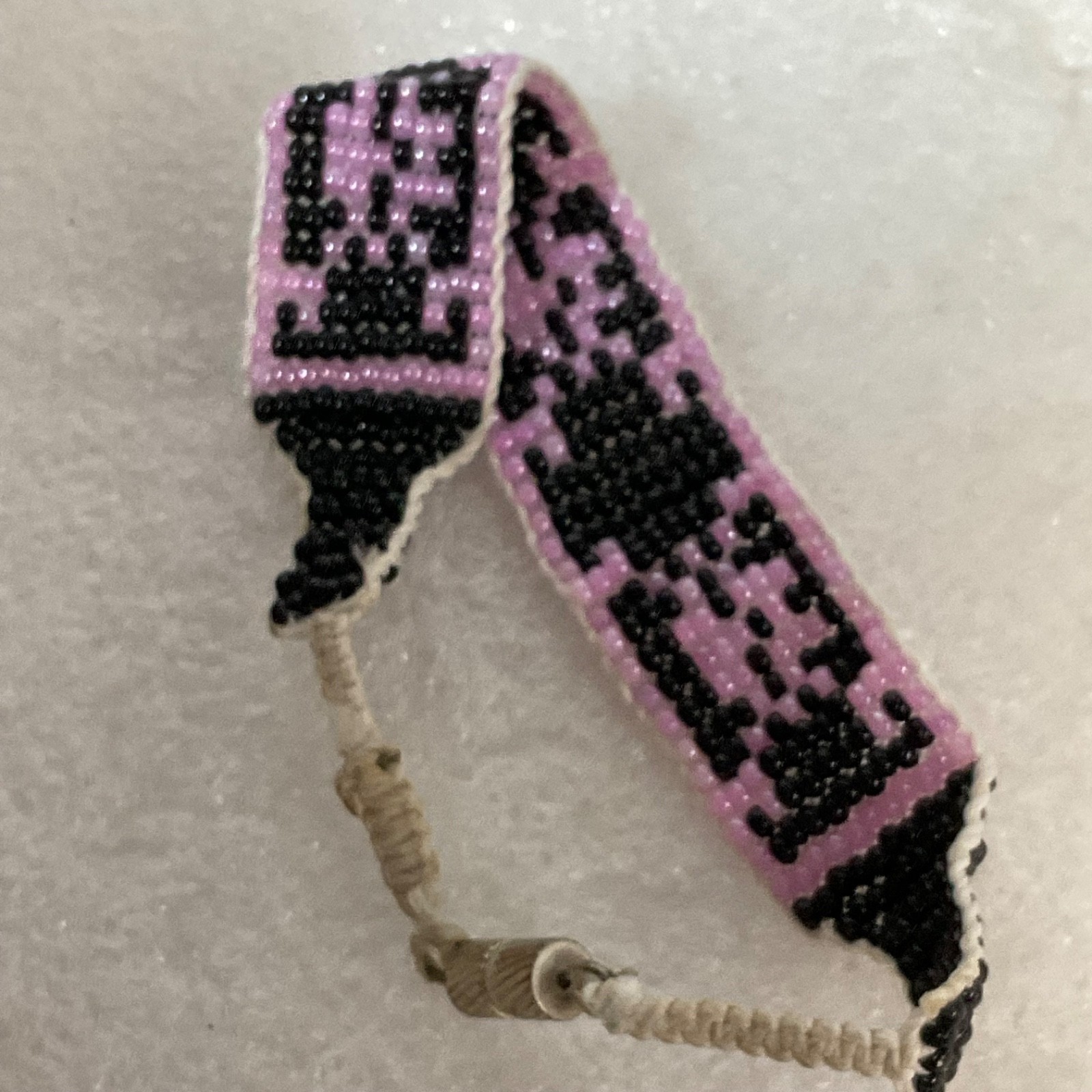 7.25in Beaded Bracelet Black Pink Handmade Tribal Pattern Jewelry - Image 8