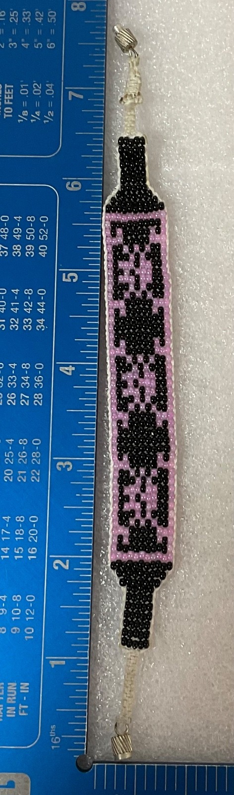 7.25in Beaded Bracelet Black Pink Handmade Tribal Pattern Jewelry - Image 9