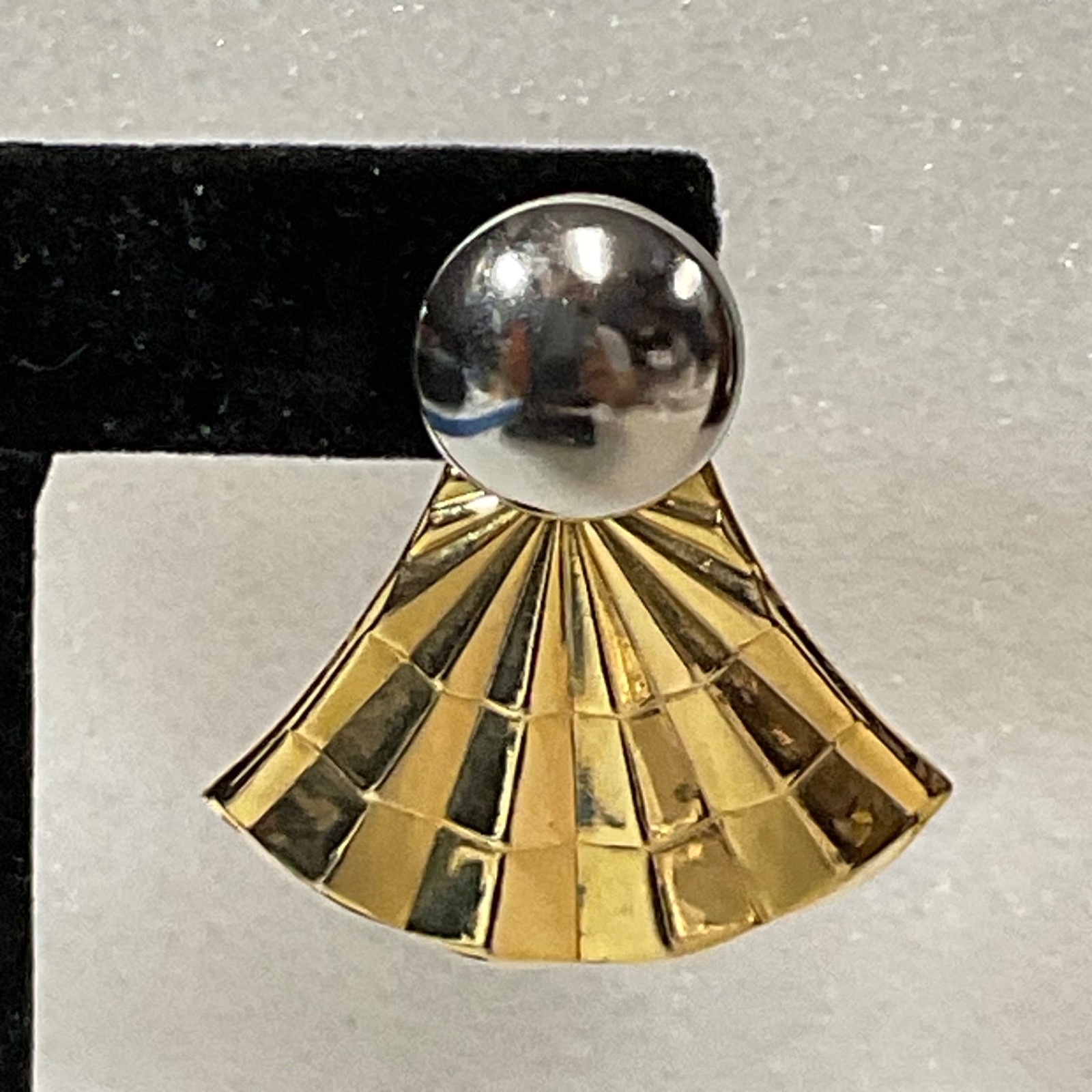 Vintage Gold Silver Tone Fan Earrings Geometric Statement Post Studs 8.24g 1.5in - Image 3