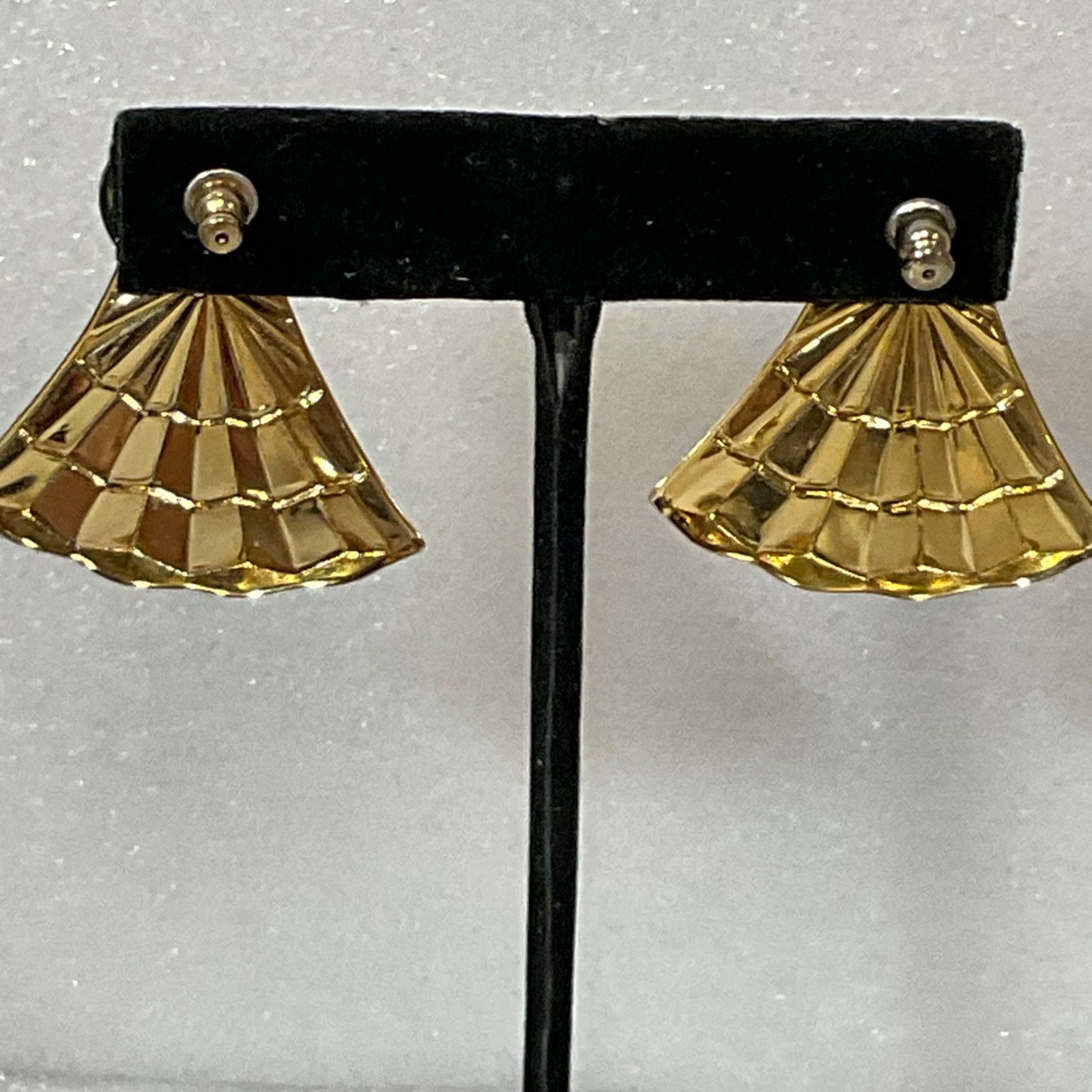 Vintage Gold Silver Tone Fan Earrings Geometric Statement Post Studs 8.24g 1.5in - Image 6