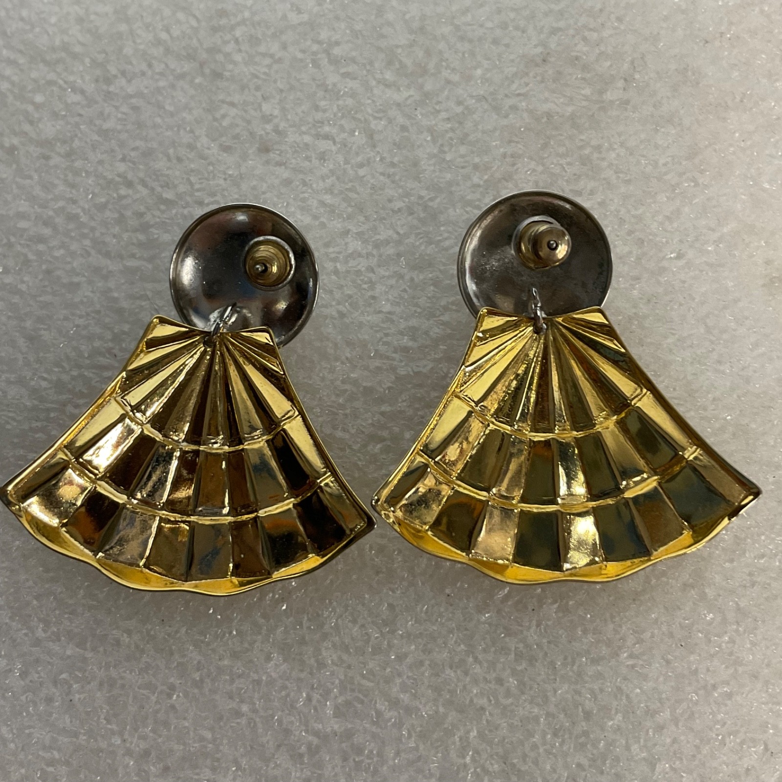 Vintage Gold Silver Tone Fan Earrings Geometric Statement Post Studs 8.24g 1.5in - Image 9