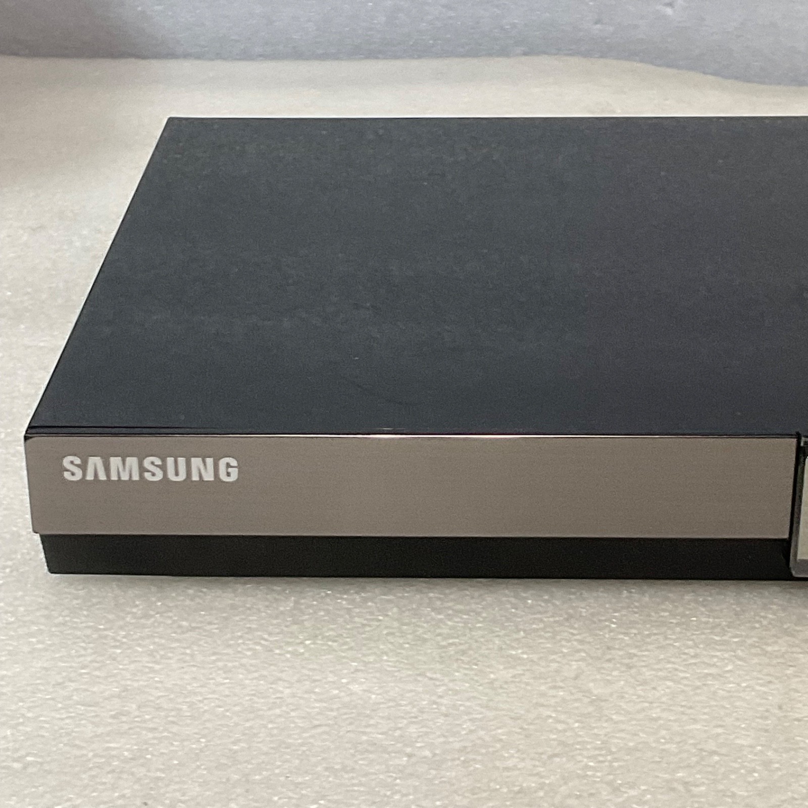 Samsung BD-C6800 3D Blu-ray Disc Player HDMI 7.1 Audio No Remote - Image 4