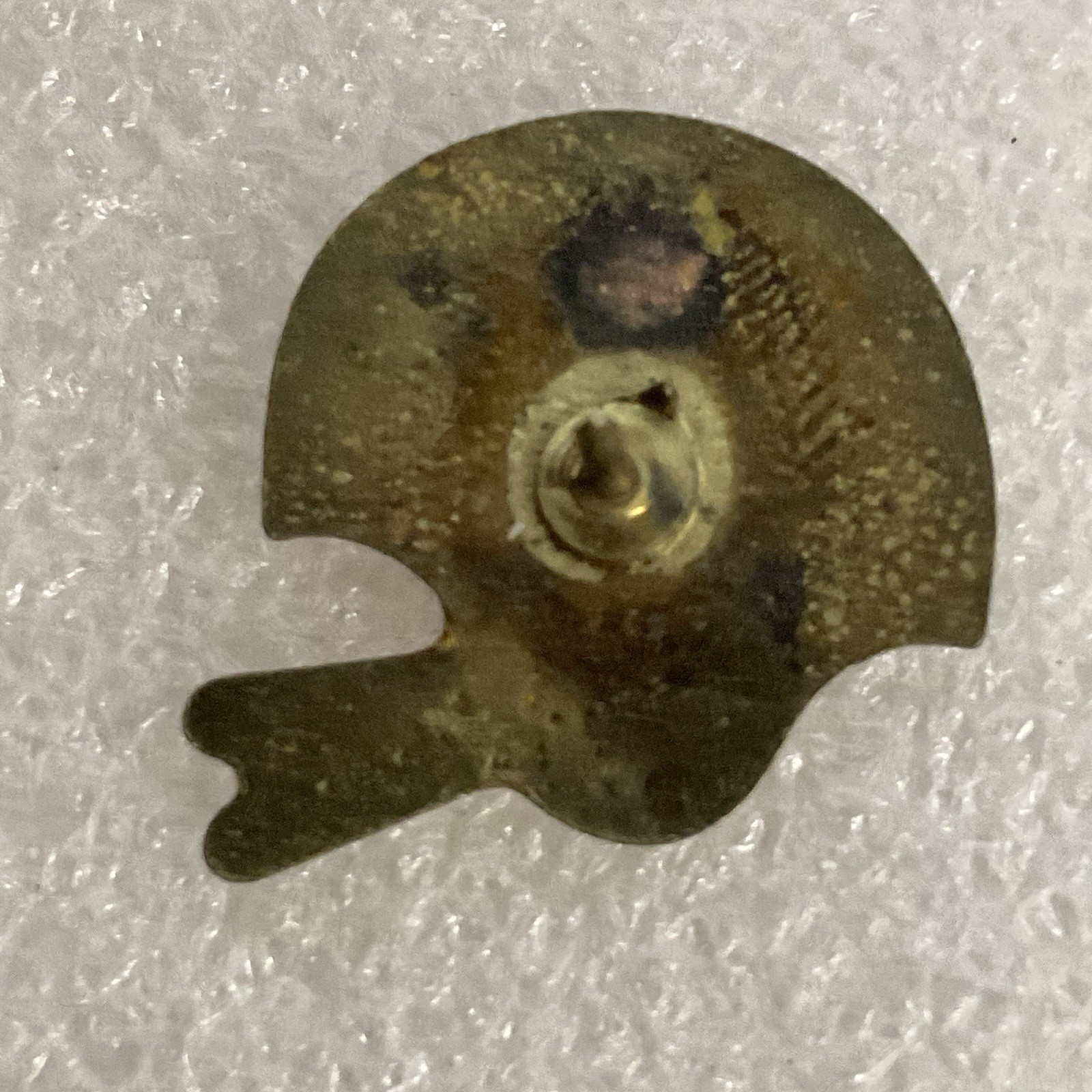 Vintage Oklahoma Sooners Football Helmet Pin NCAA Metal Enamel Red Gold OU - Image 2